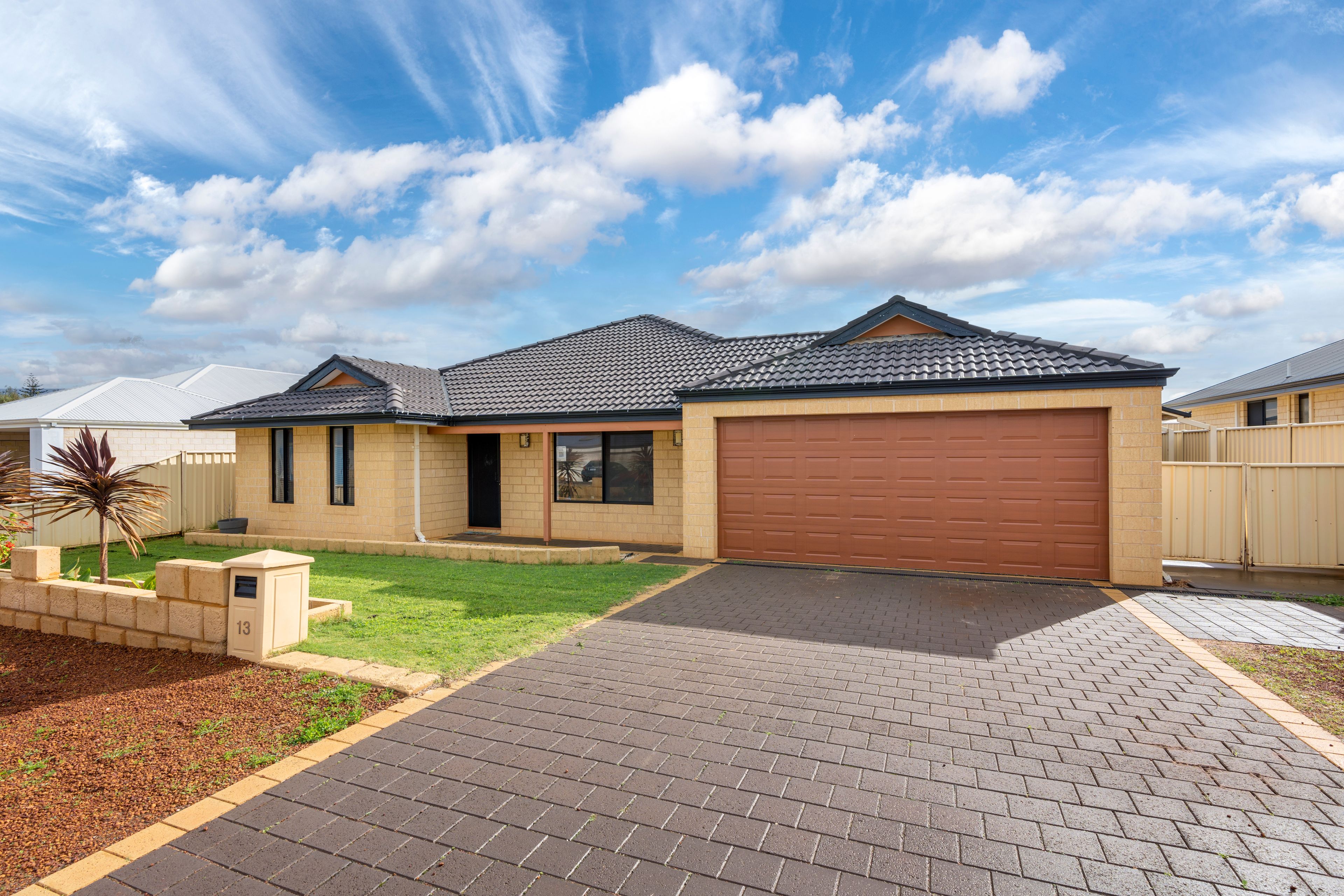 13 Portside Road, Drummond Cove WA 6532