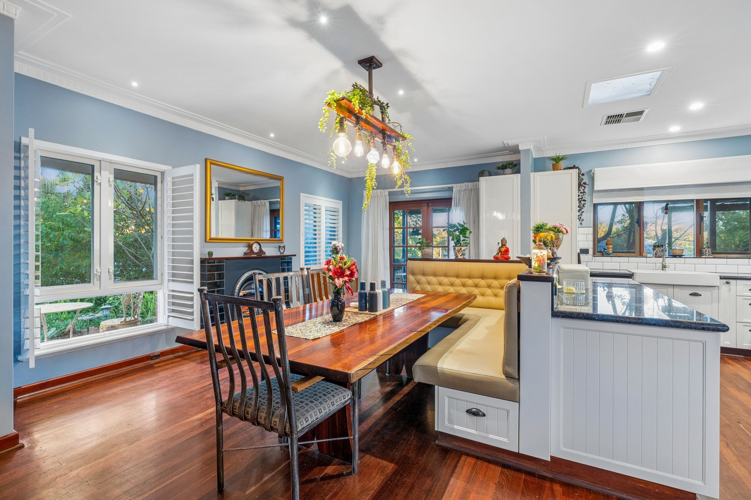 6 McRae Road, Kalamunda, WA 6076