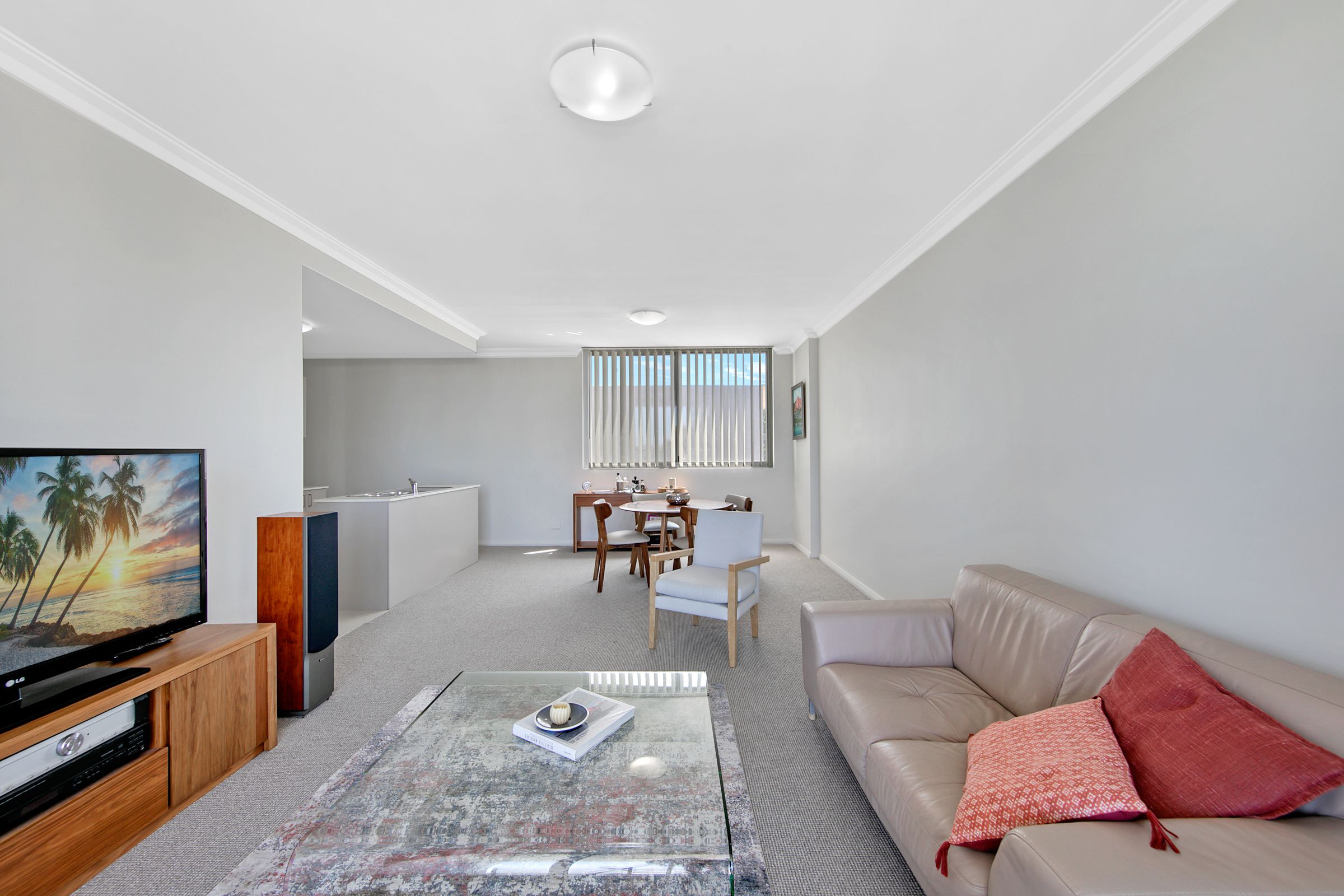 13/294 Pennant Hills Road — photo 7 of 11
