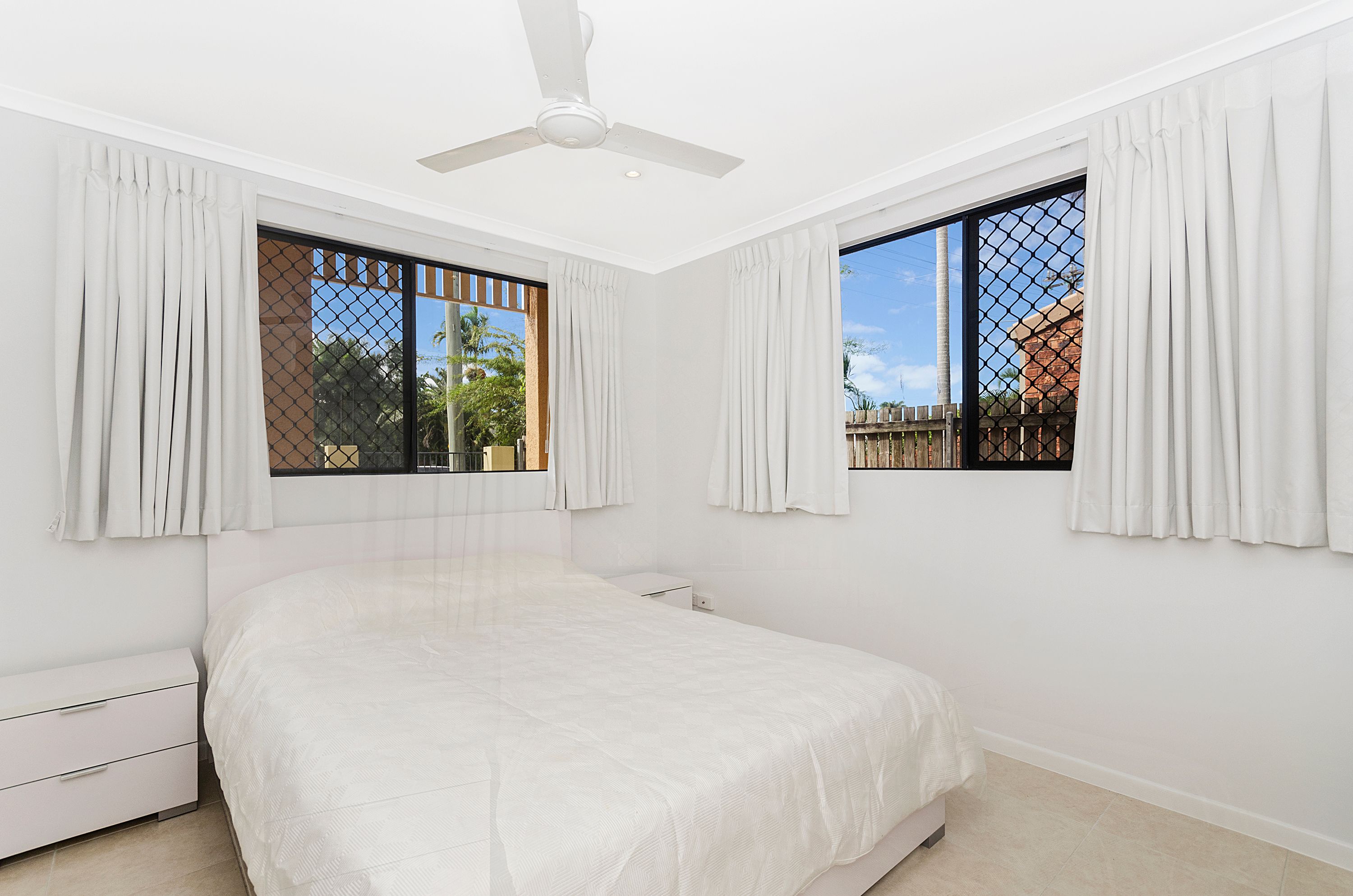 4 Queens Road — photo 13 of 14