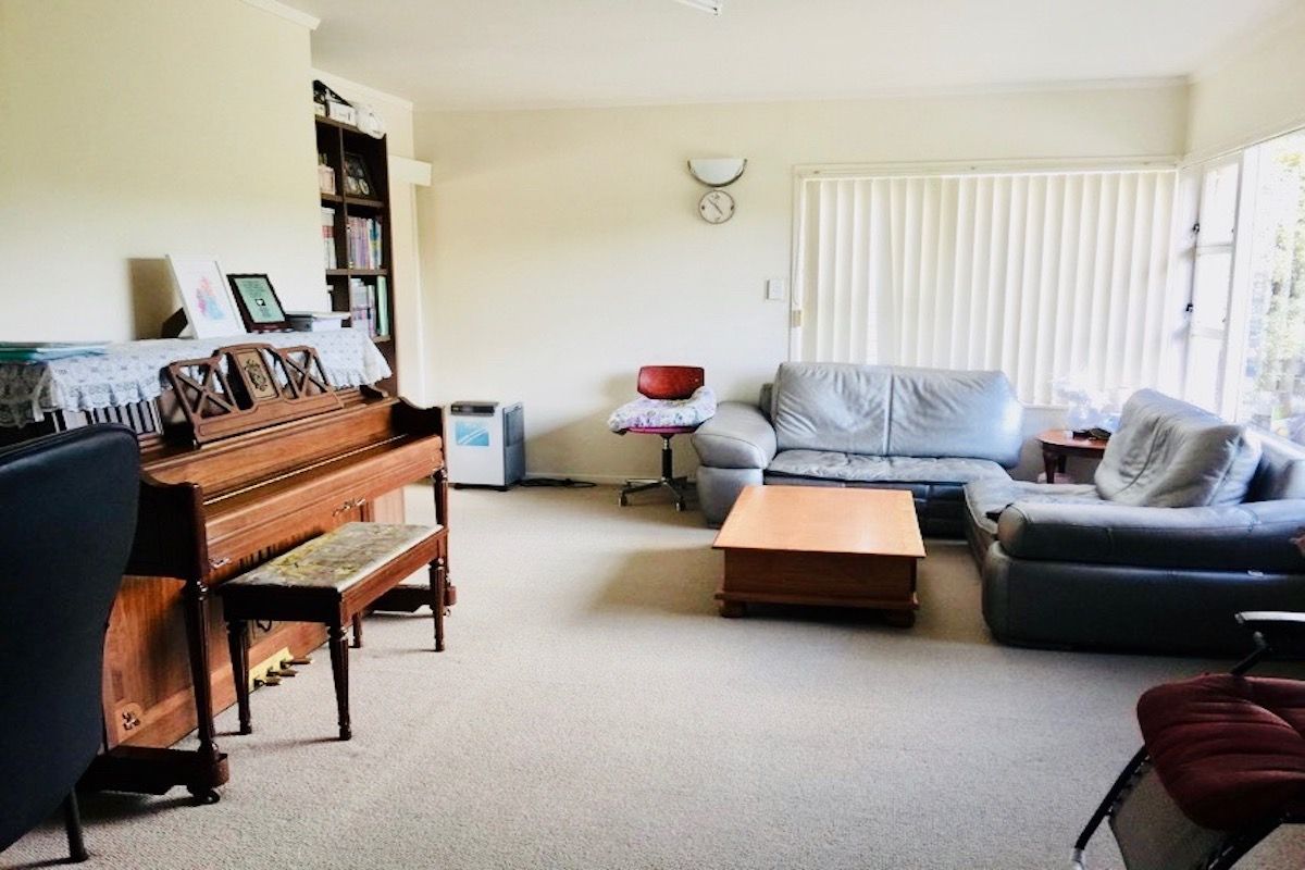 82 Sunnynook Road, Sunnynook, North Shore City