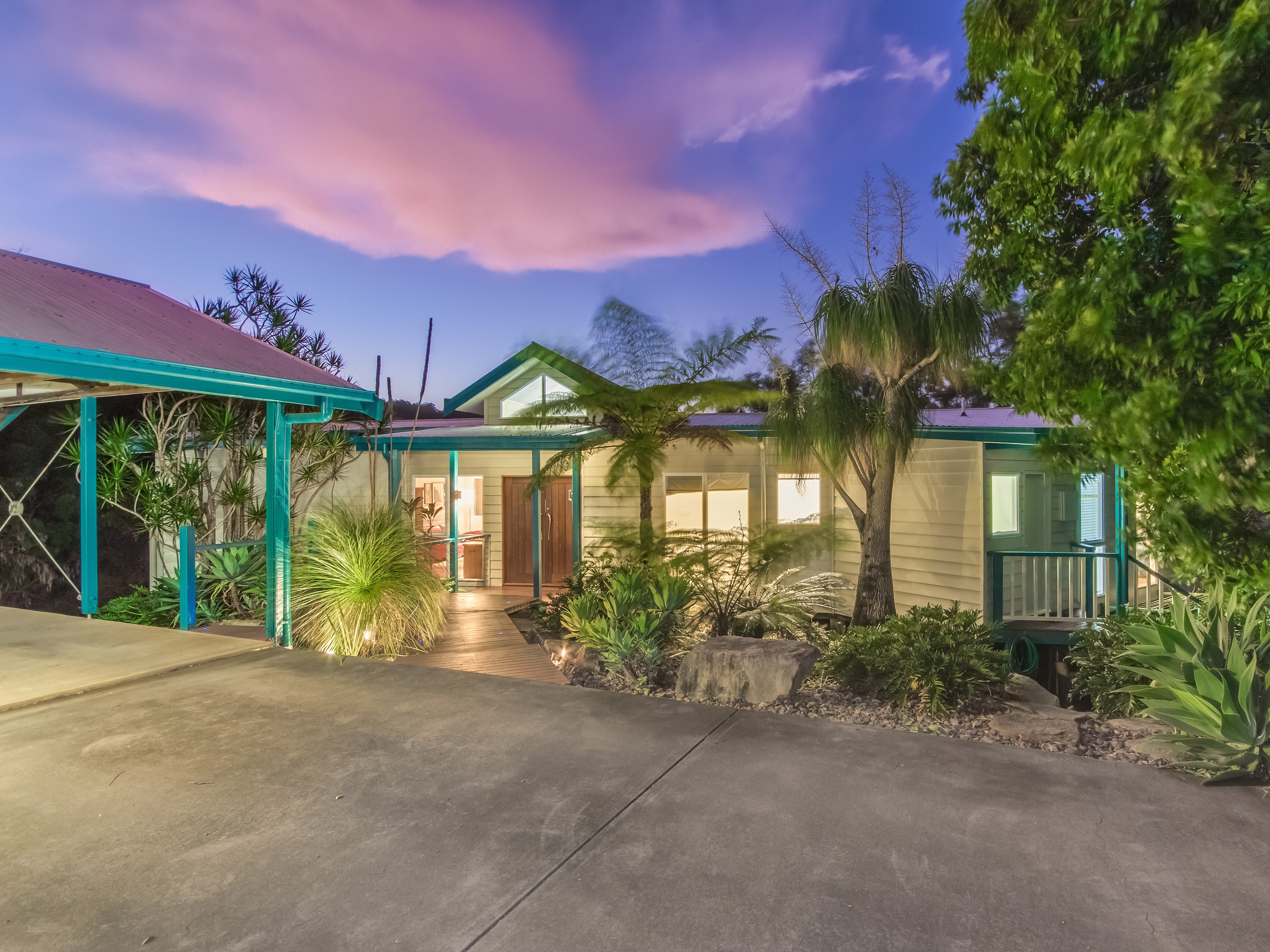 41 King Parrot Court, Clagiraba, QLD 4211