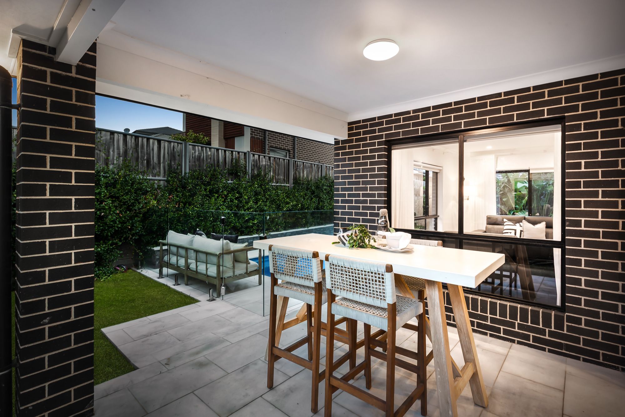 2 Avior Street — photo 16 of 16