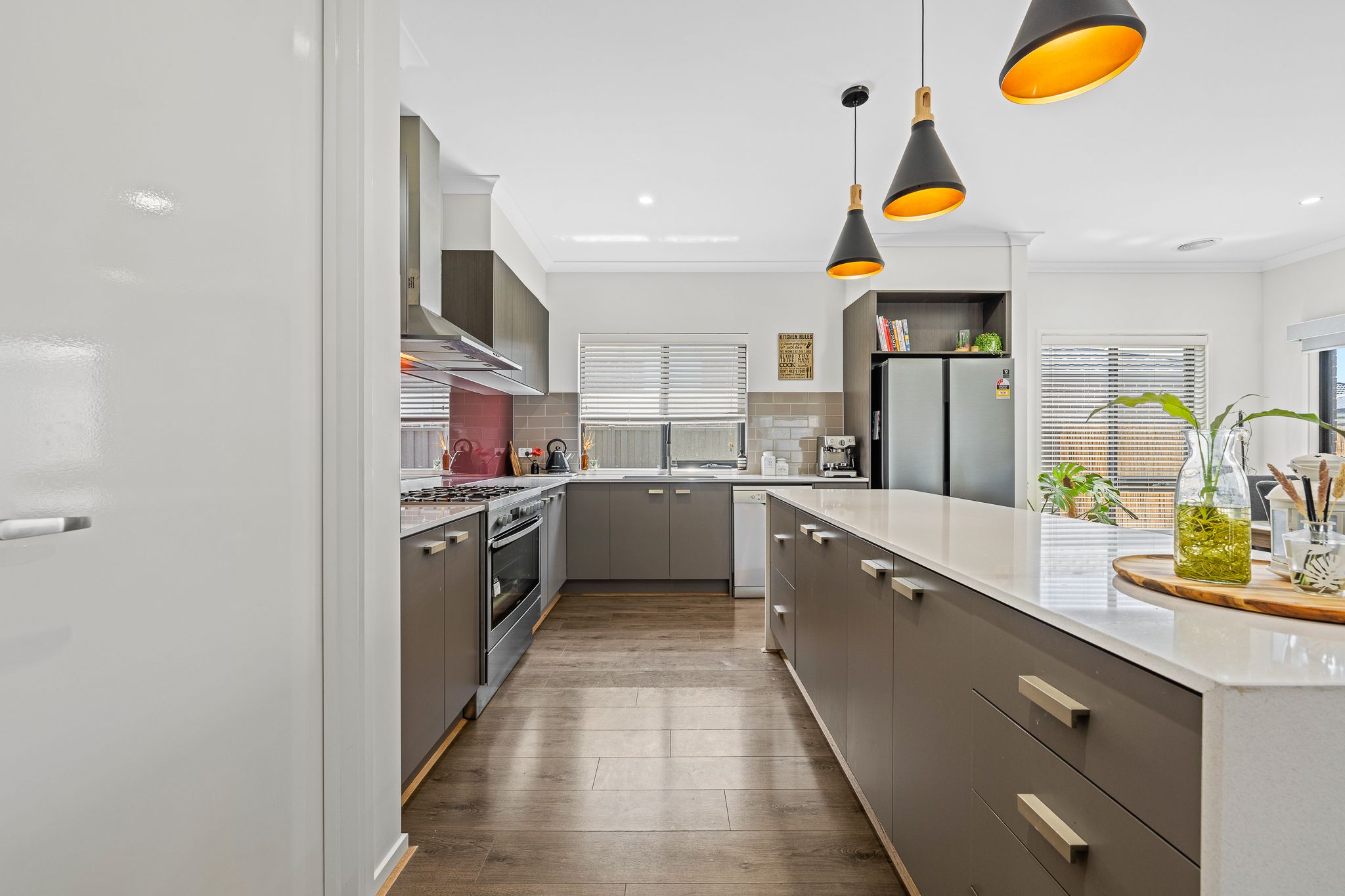 15 Hammersmith Way, Cranbourne East, VIC 3977