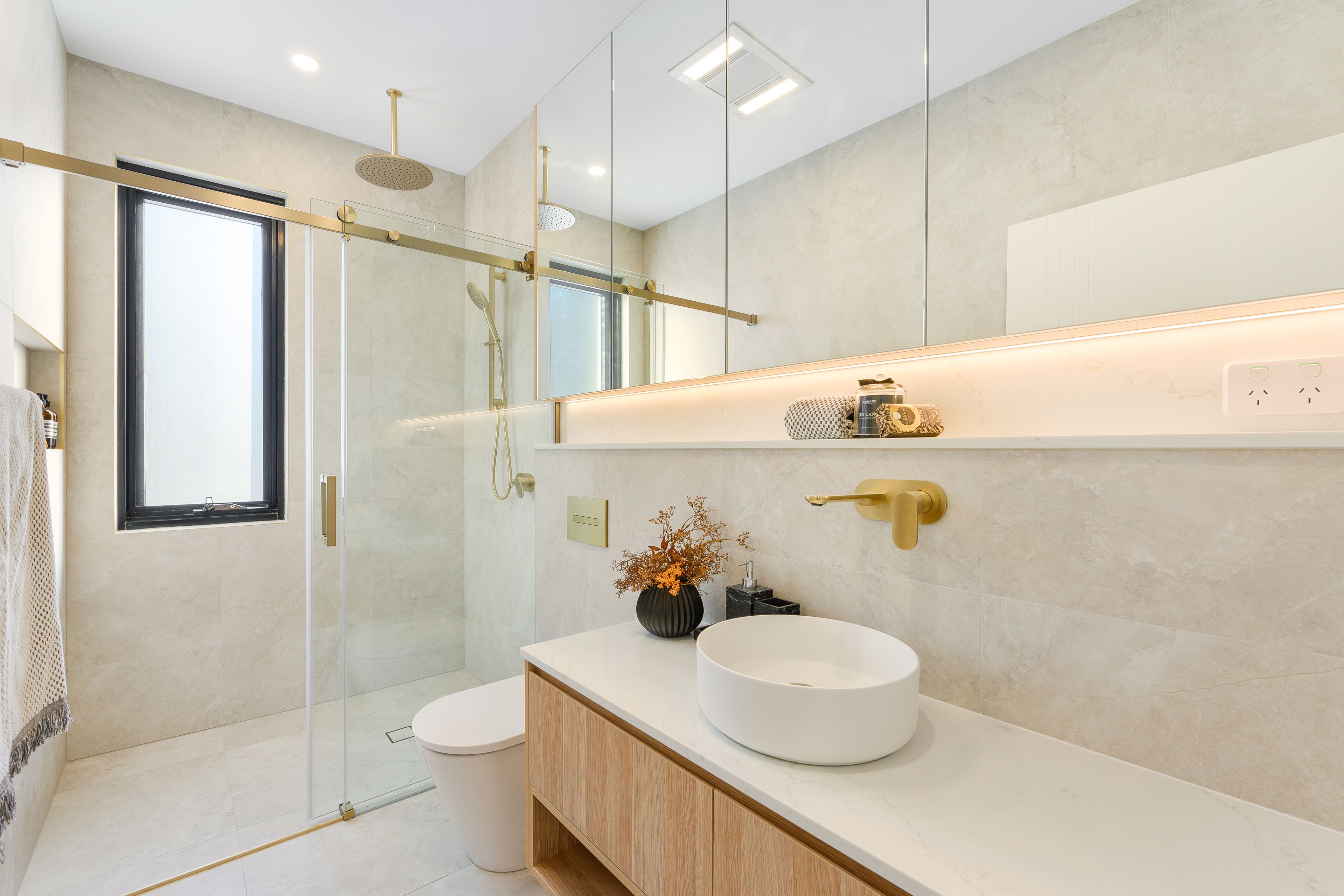 22 Sinfield Street — photo 10 of 24