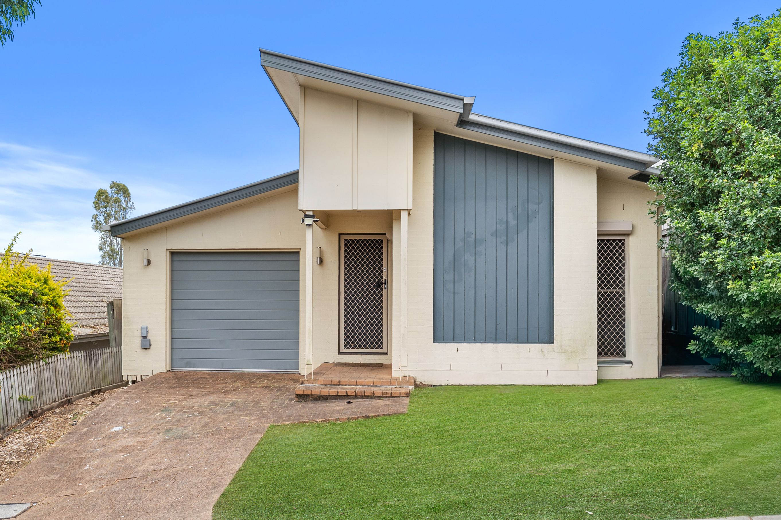 5 Gloucester Street — photo from Ray White Beenleigh