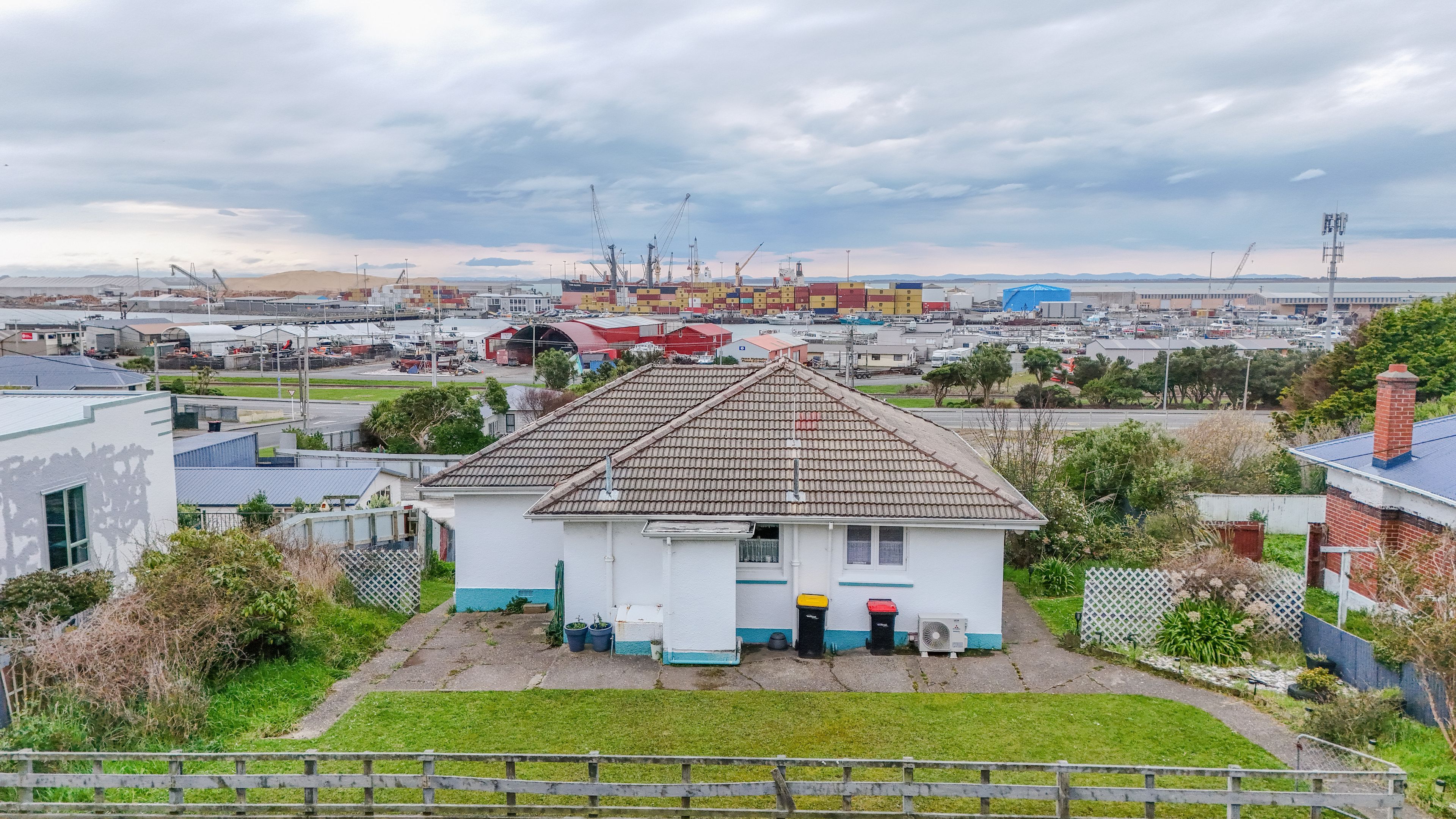 213 Barrow Street, Bluff, Invercargill