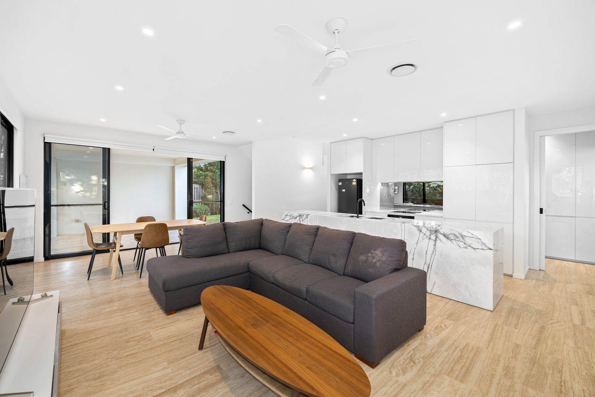 5/2 Brushbox Court, Chapel Hill, QLD 4069