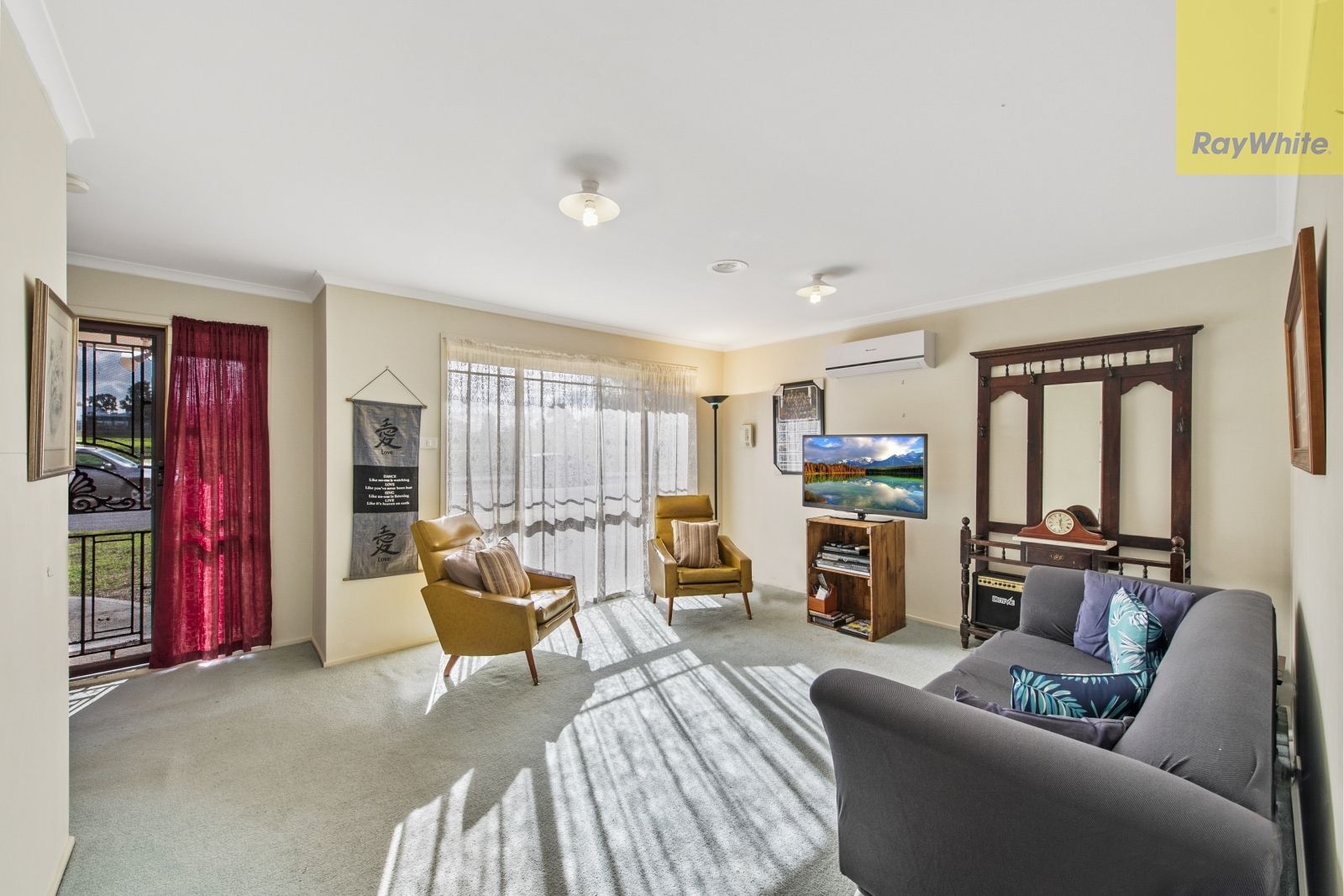 43 Boberrit Wynd, Sydenham, VIC 3037