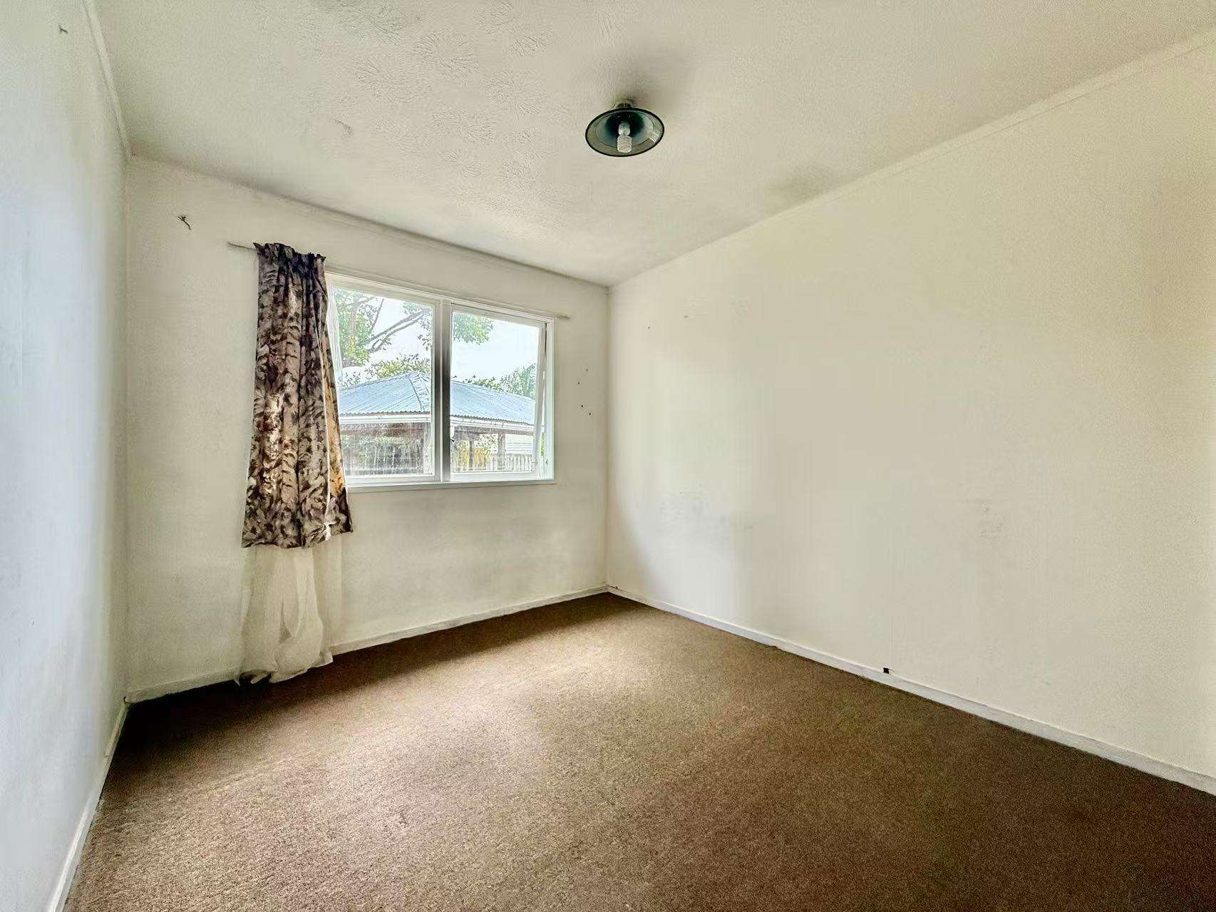 1/12 Ervine Place photo 5