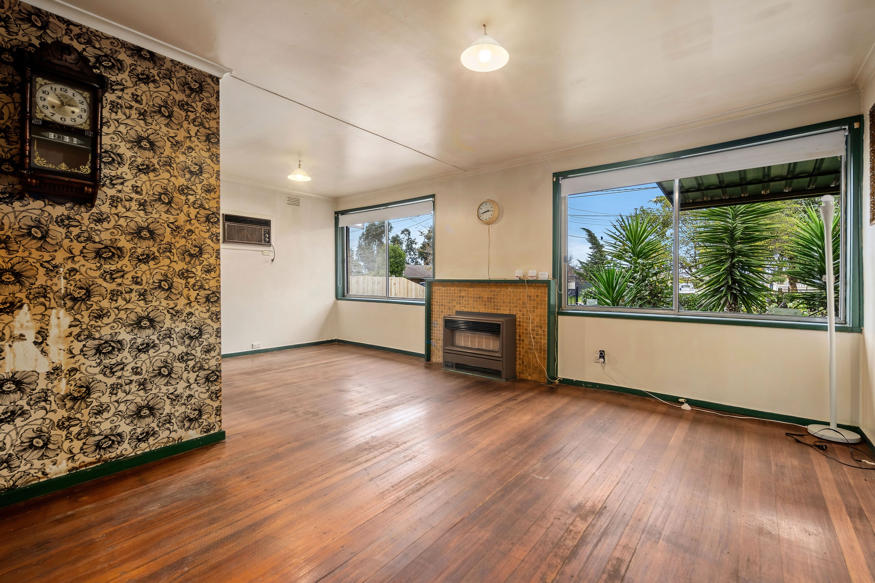 18 Regal Avenue, Thomastown, VIC 3074