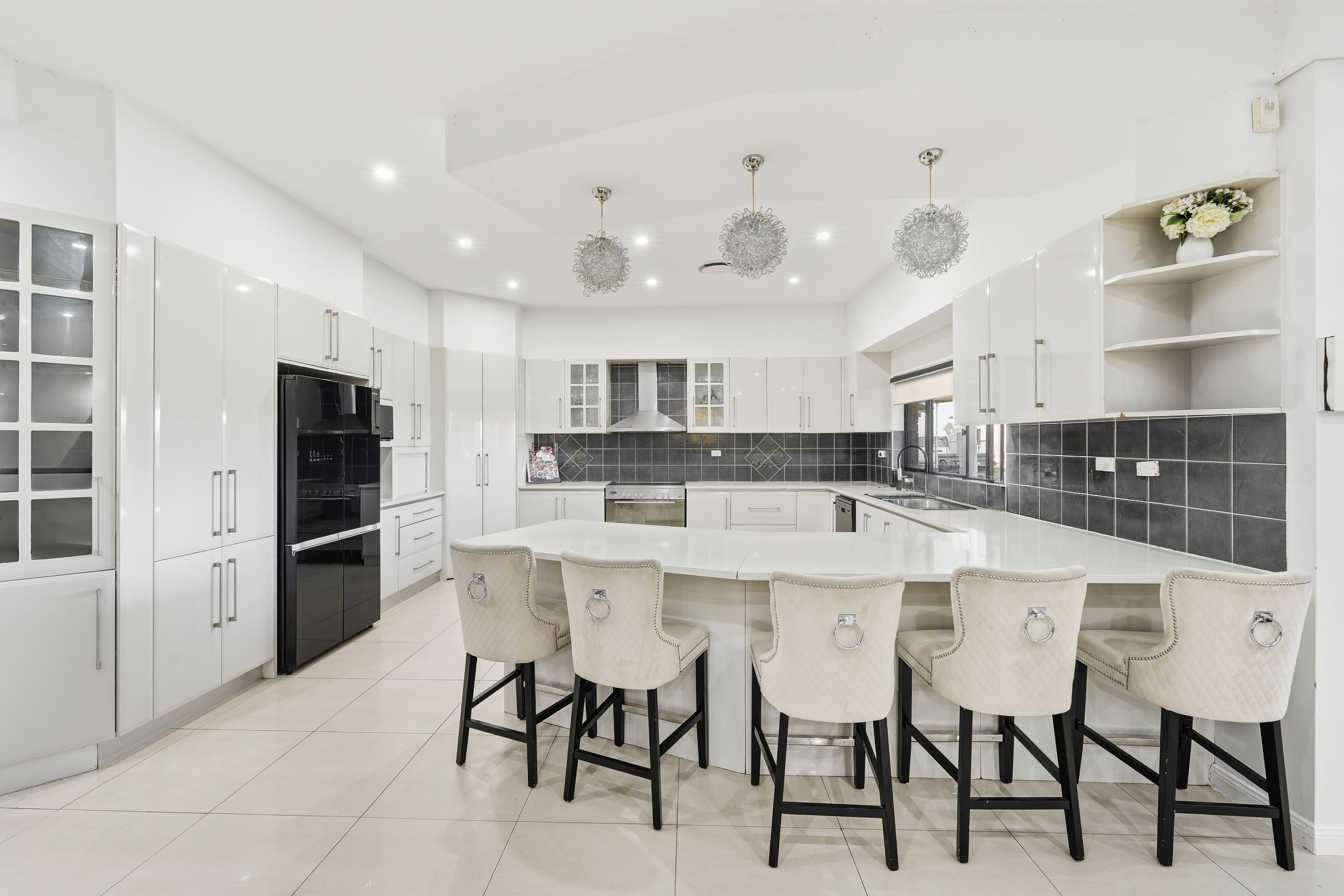 50 Willowdene Avenue — photo 17 of 30