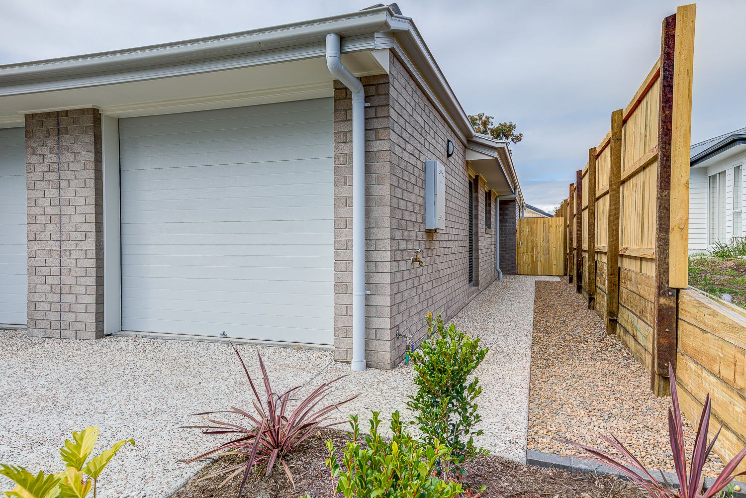 2/11 Finch Court, Loganlea, QLD 4131
