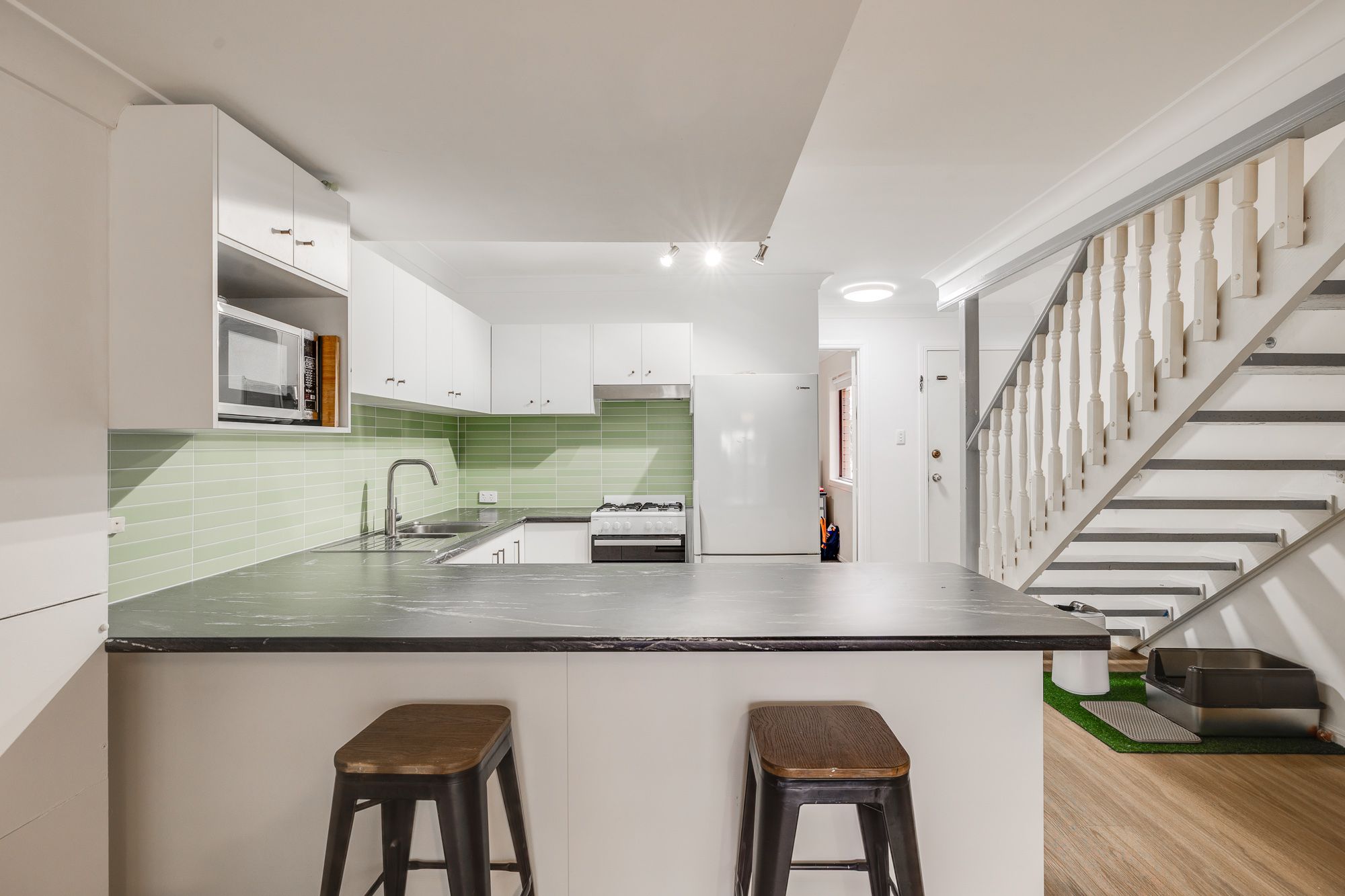 17/173 North Street — photo 3 of 10
