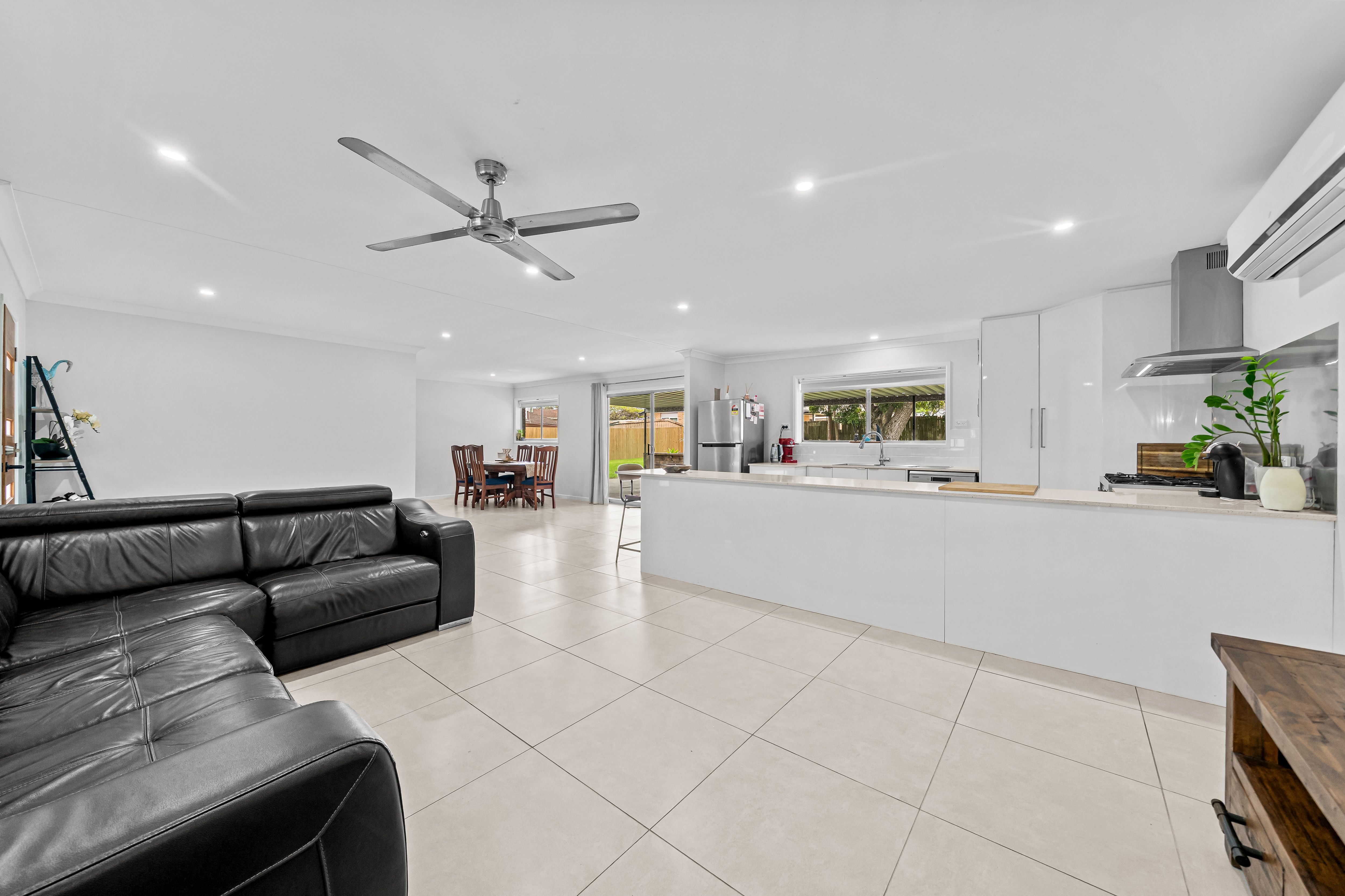 764 Underwood Road — photo 4 of 16