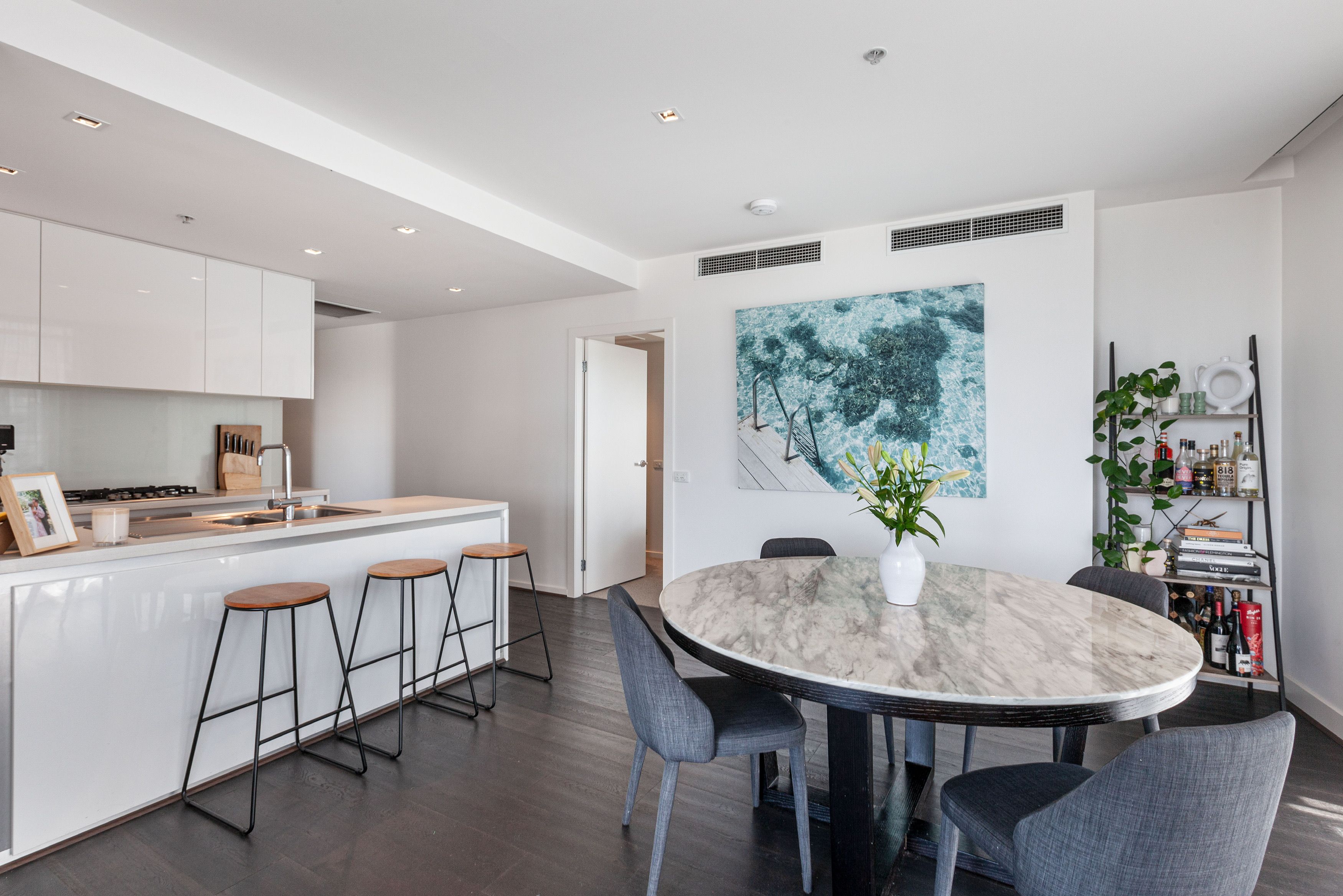 808/163 Cremorne Street — photo 3 of 11