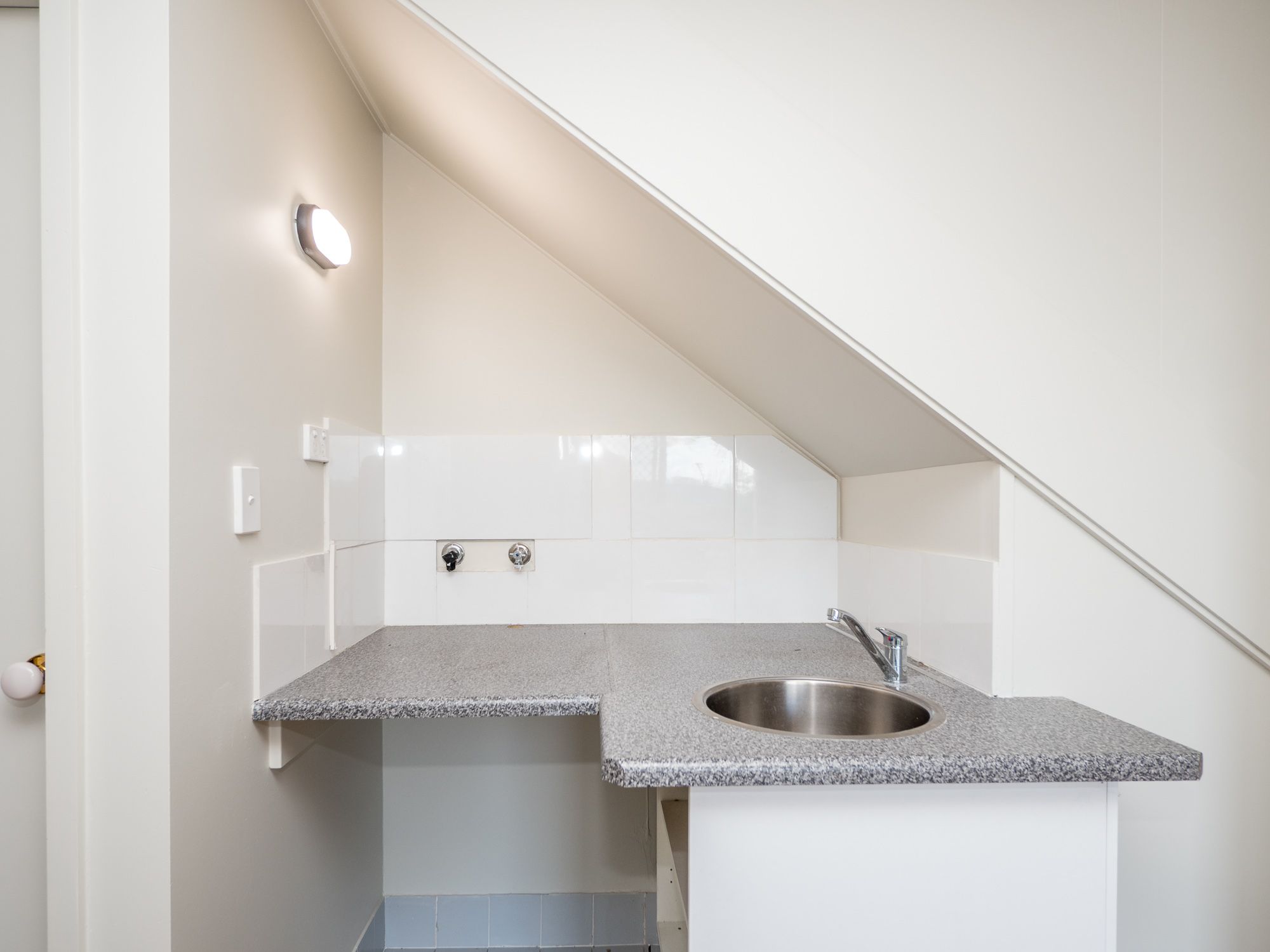 1/16 Pendara Crescent — photo 17 of 24