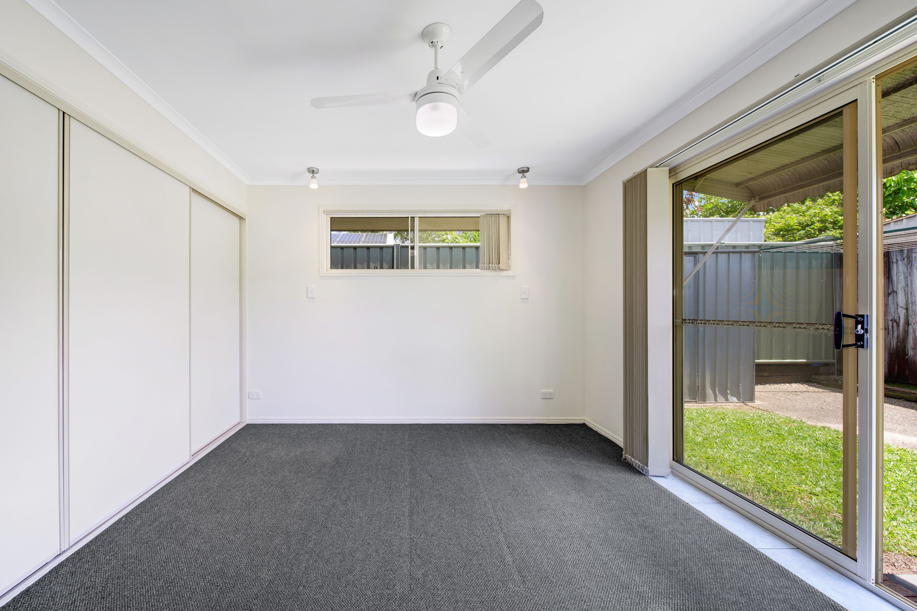 7 Castle Green Court — photo 5 of 14