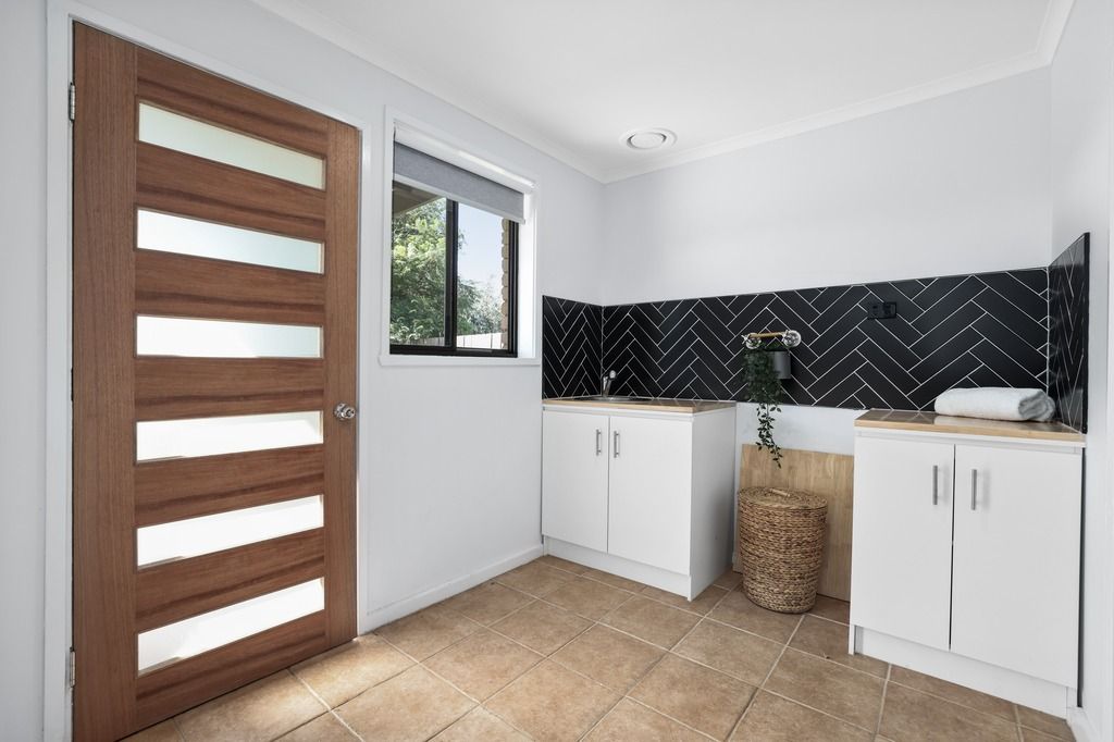 16 Callanan Grove, Werribee South, VIC 3030