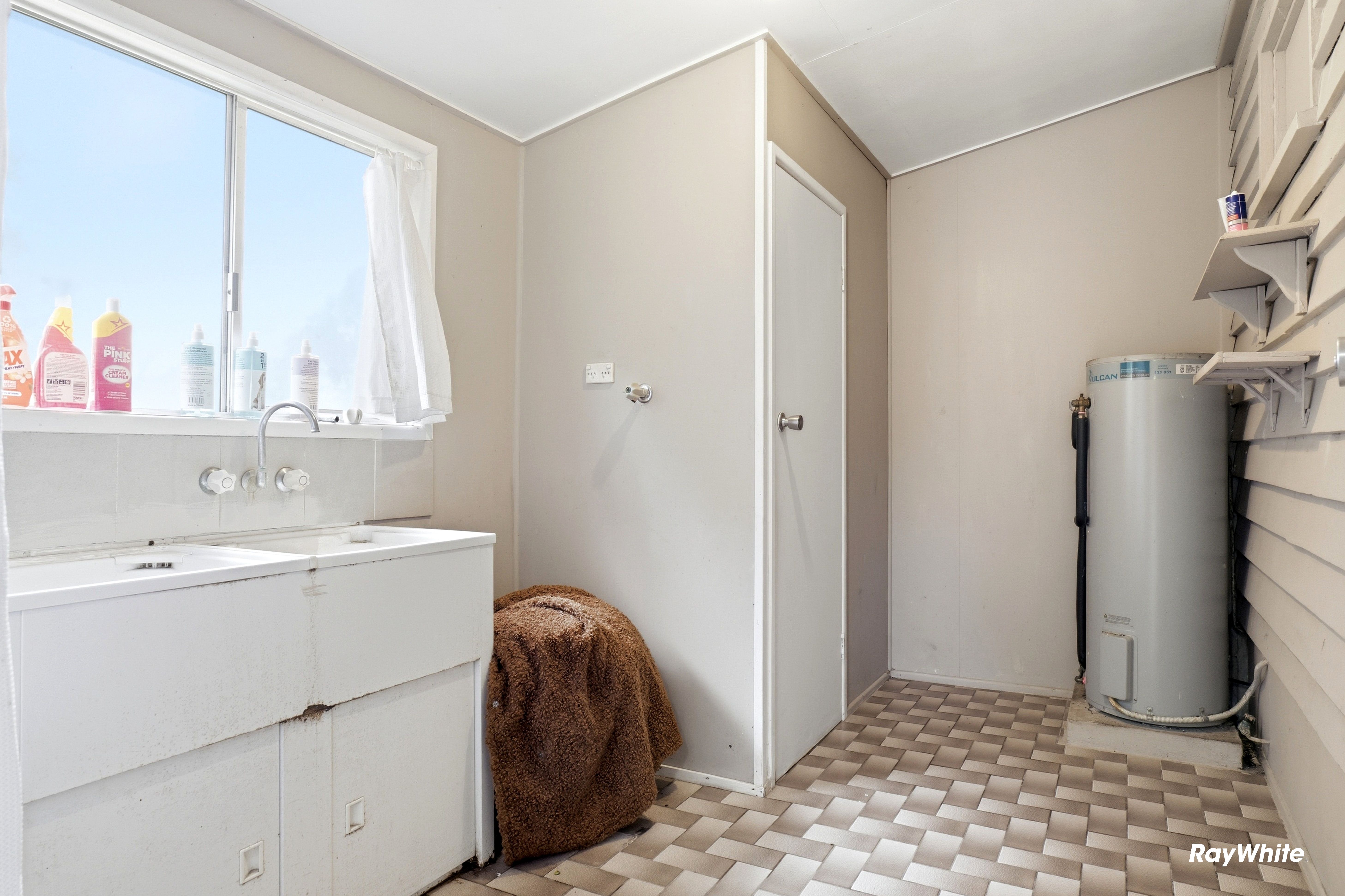 20 Sharon Road — photo 17 of 30