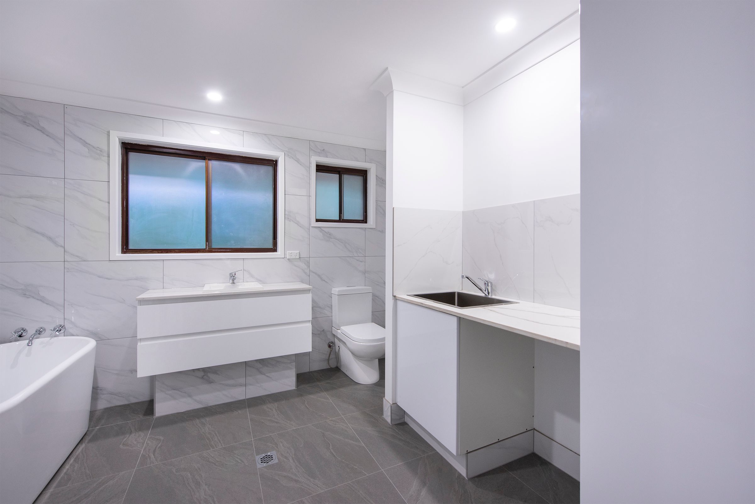 93 Parfrey Road — photo 8 of 10