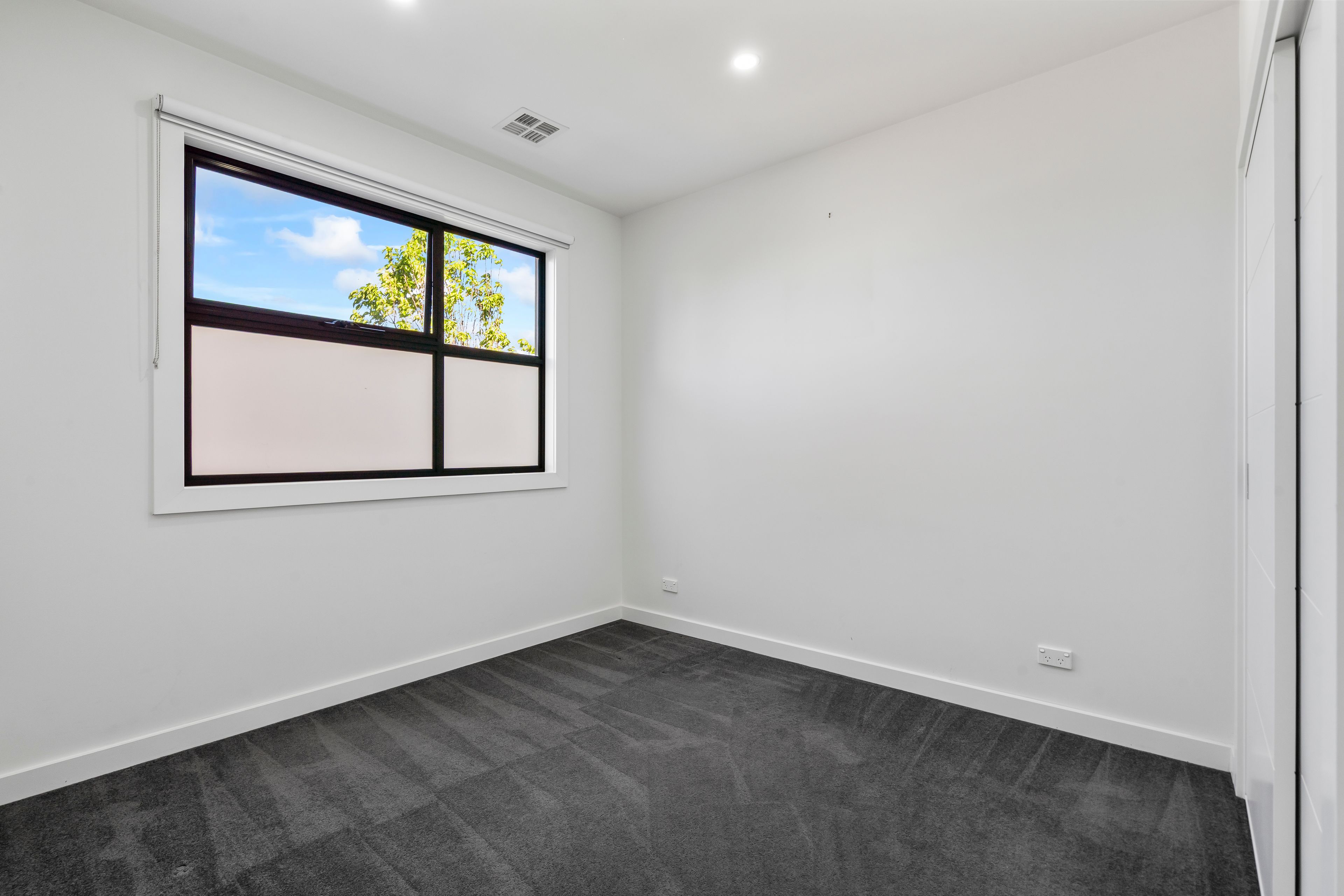 9 Grevillia Road — photo 8 of 11