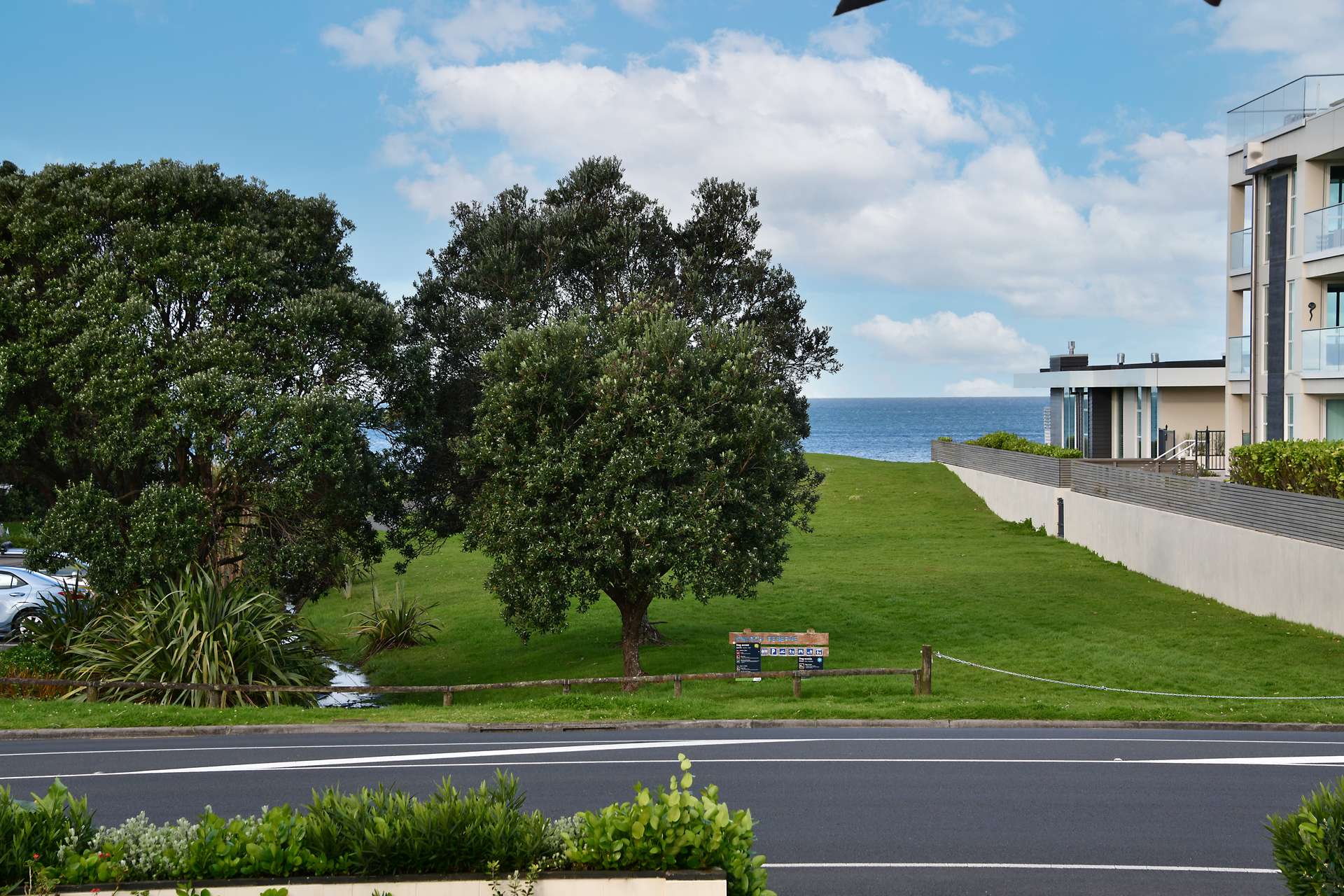 2/418 Hibiscus Coast Highway photo 7