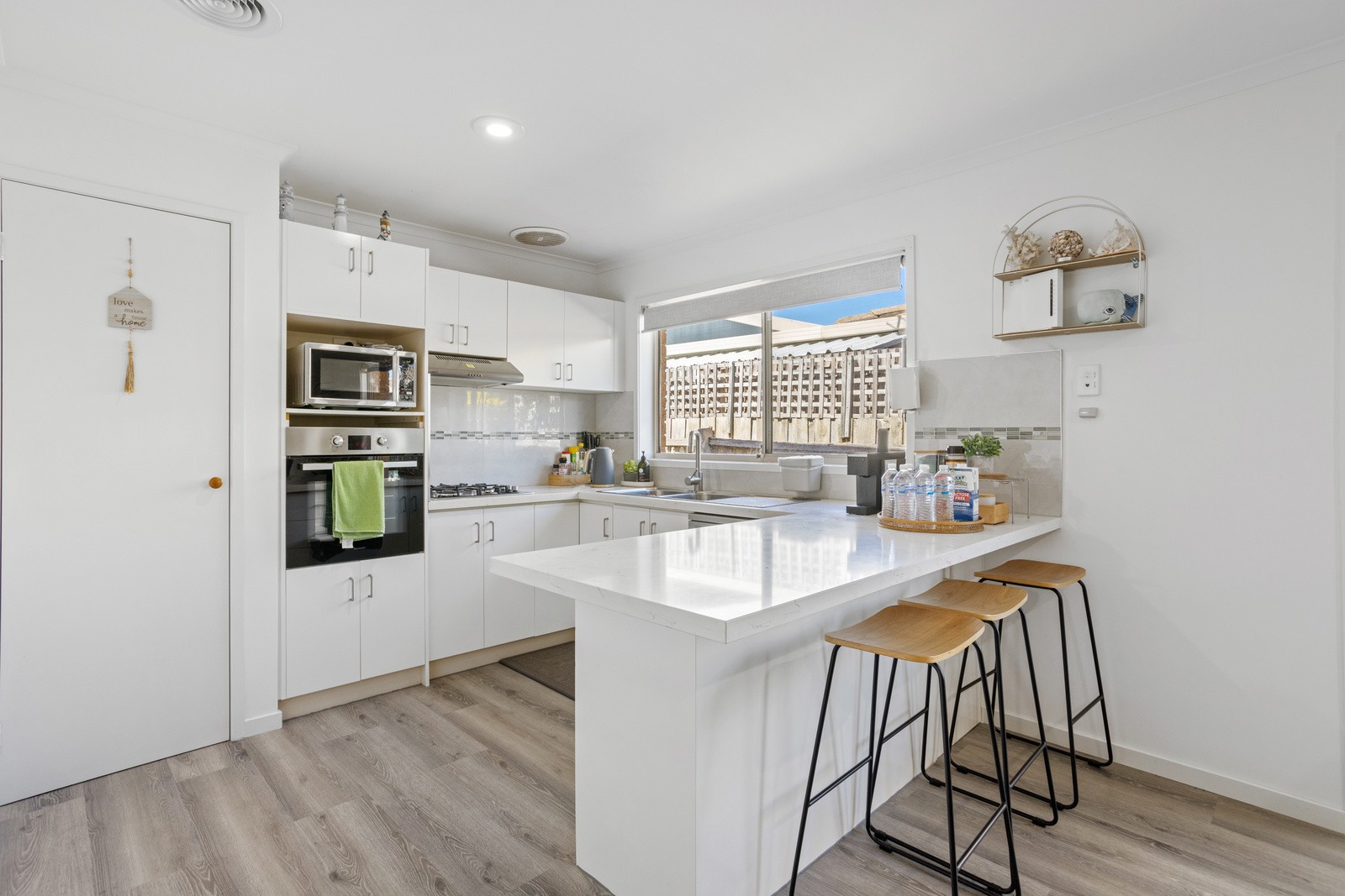 1 Second Avenue, Rosebud, VIC 3939