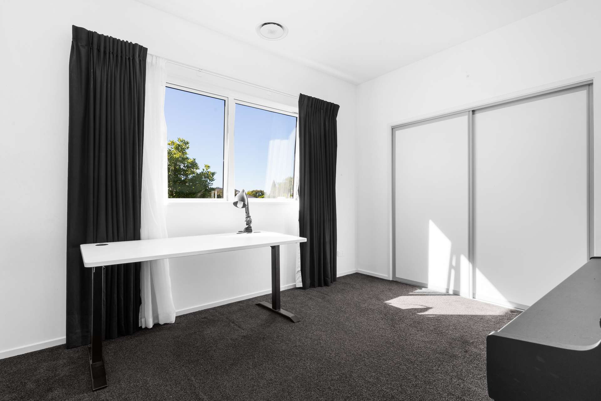 217 Cavendish Road photo 26
