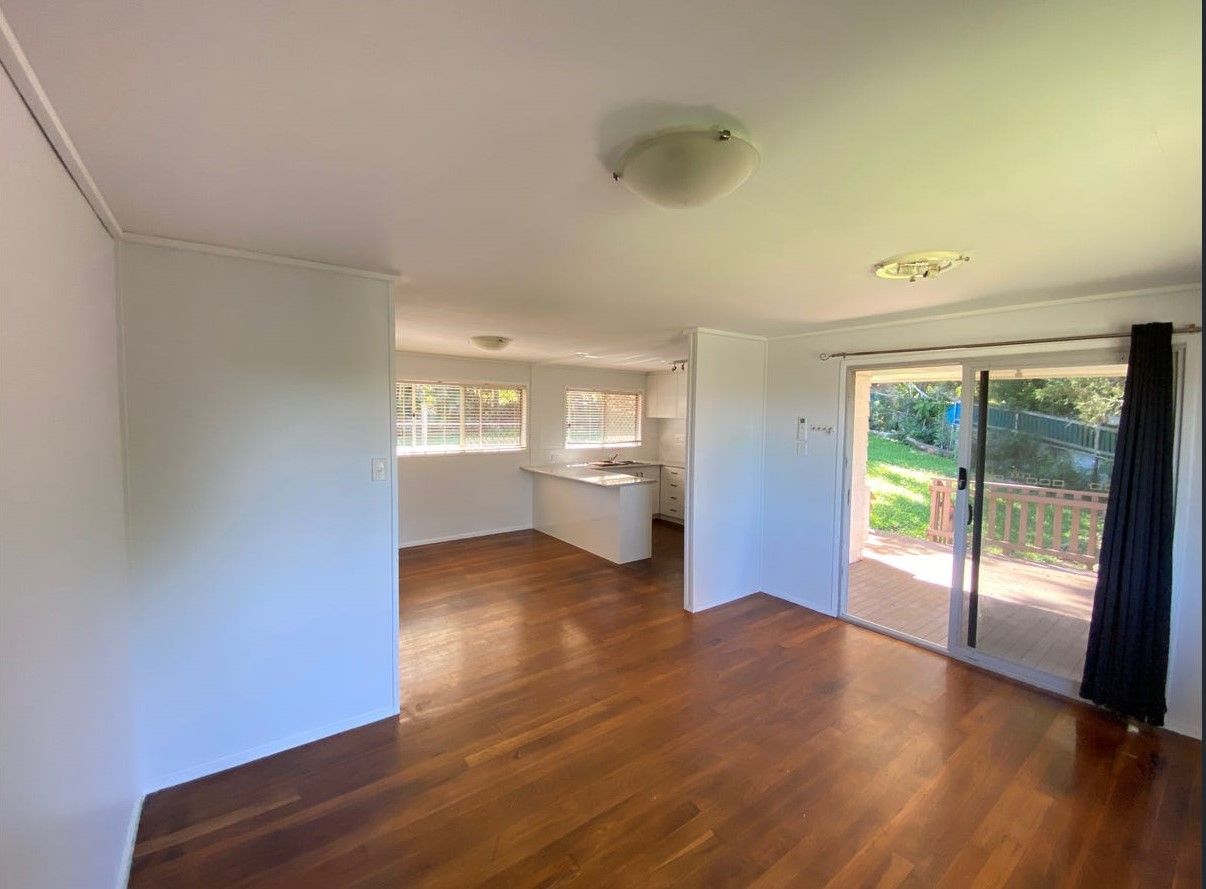 15 Castle Court, Kallangur, QLD 4503