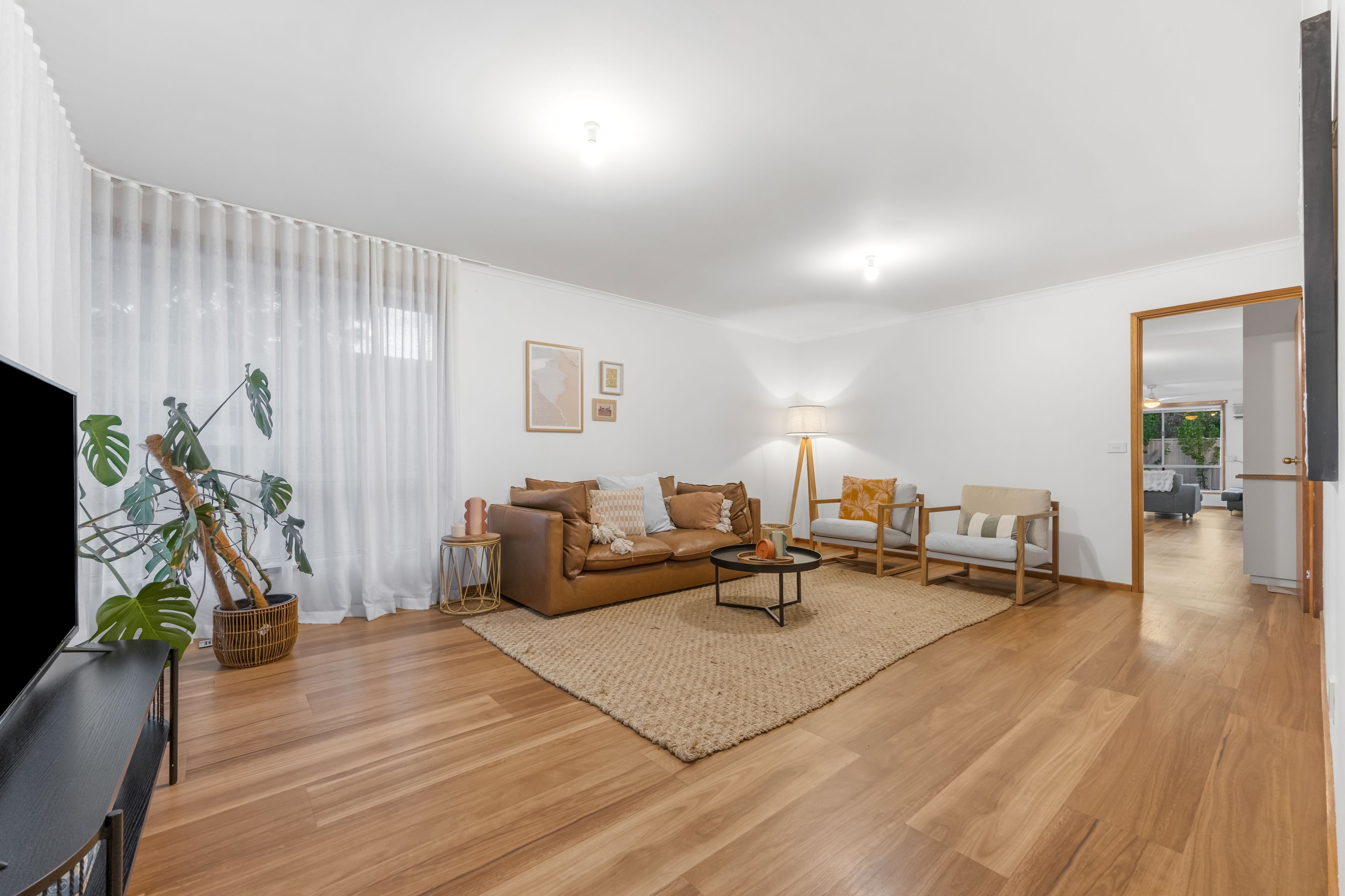 29 Towong Street — photo 3 of 24
