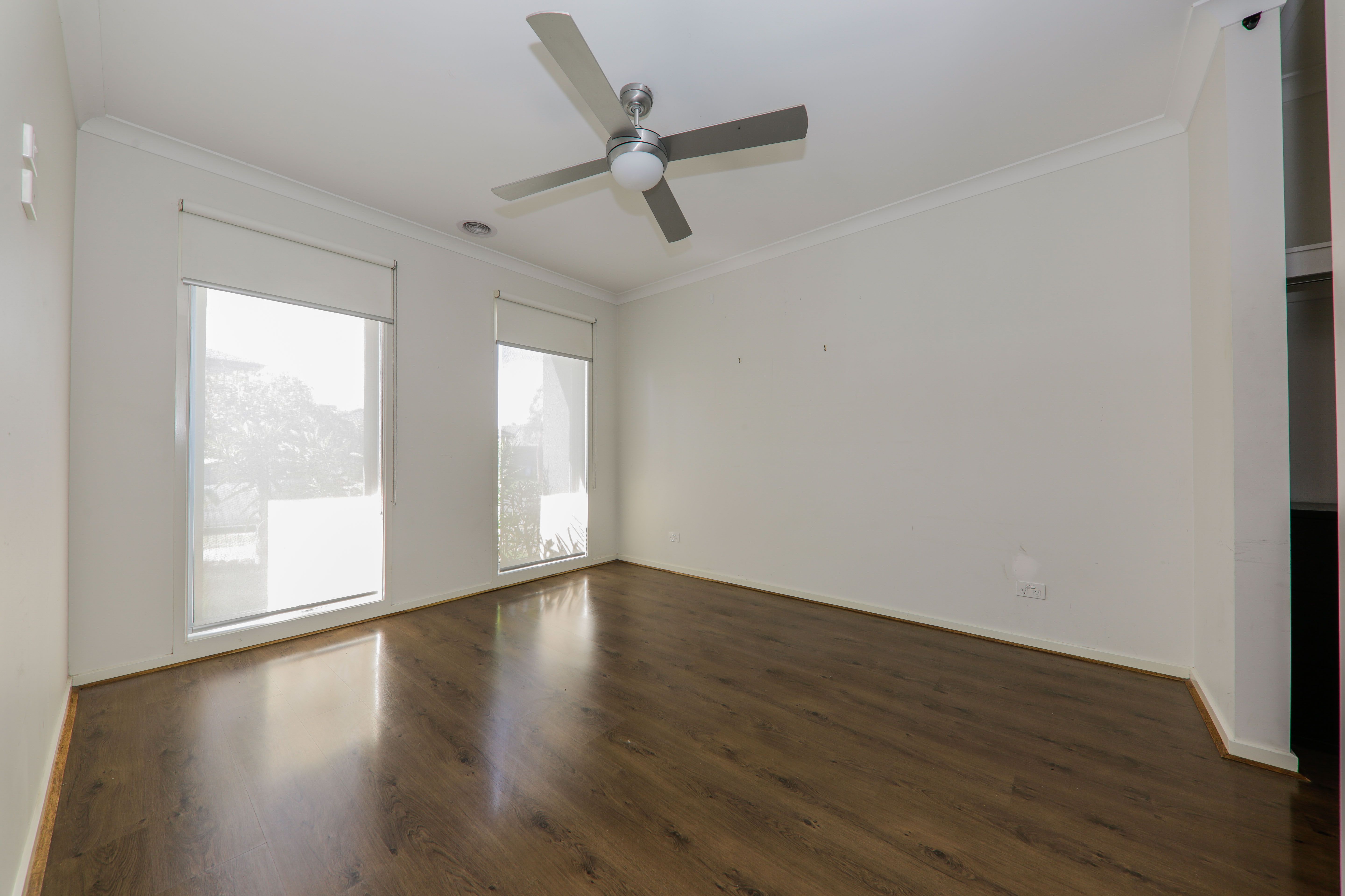 16 Blacksmith Way, Clyde North, VIC 3978