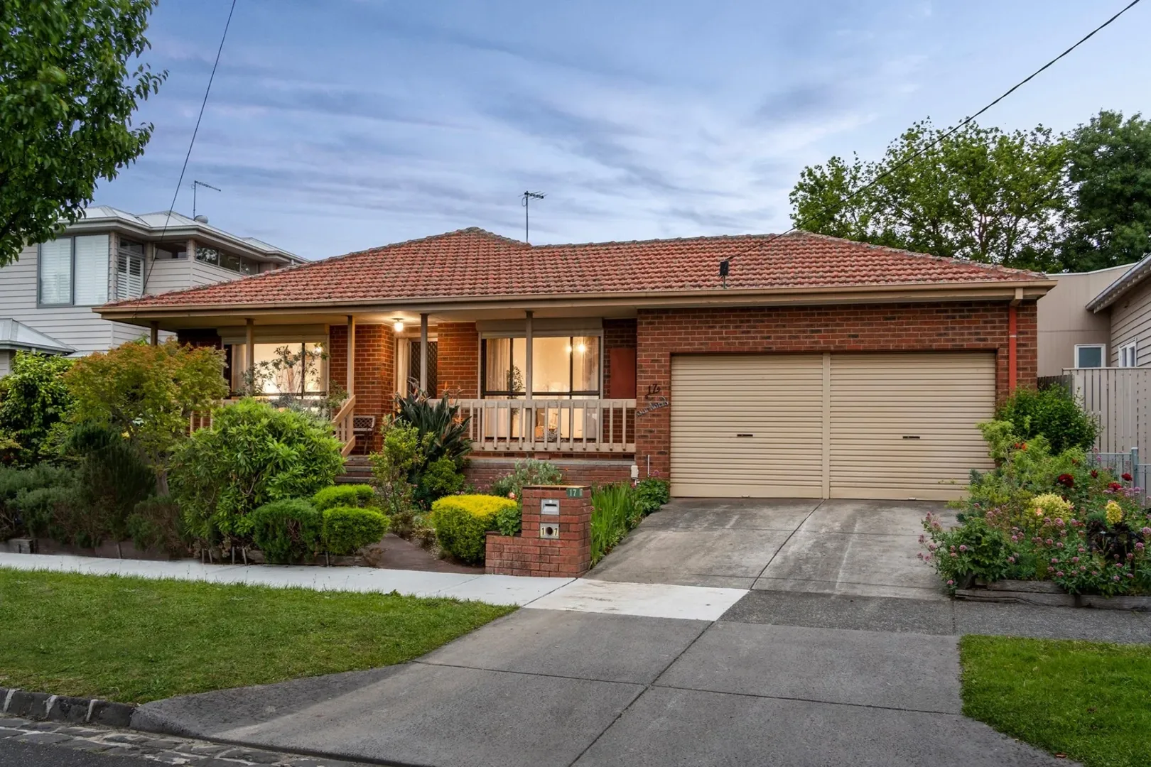 17 Peel Street — photo from Ray White The Bayside Group