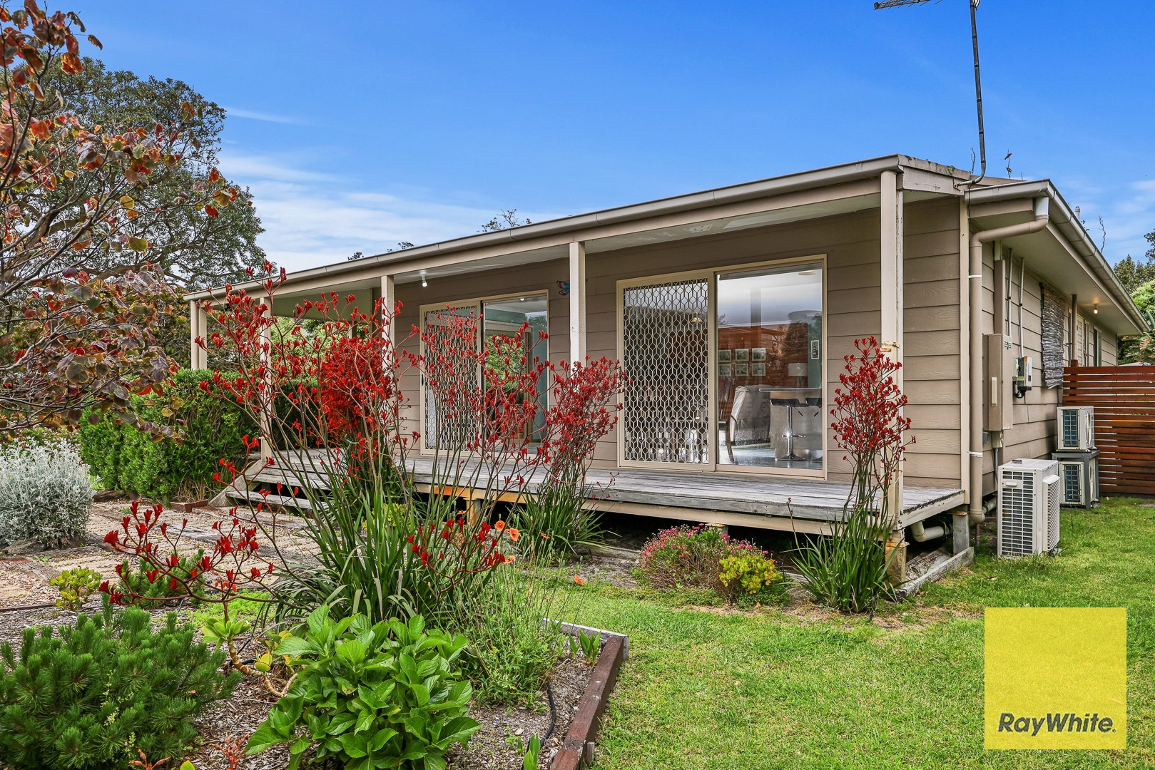 10 Ash Avenue, Sandy Point, VIC 3959