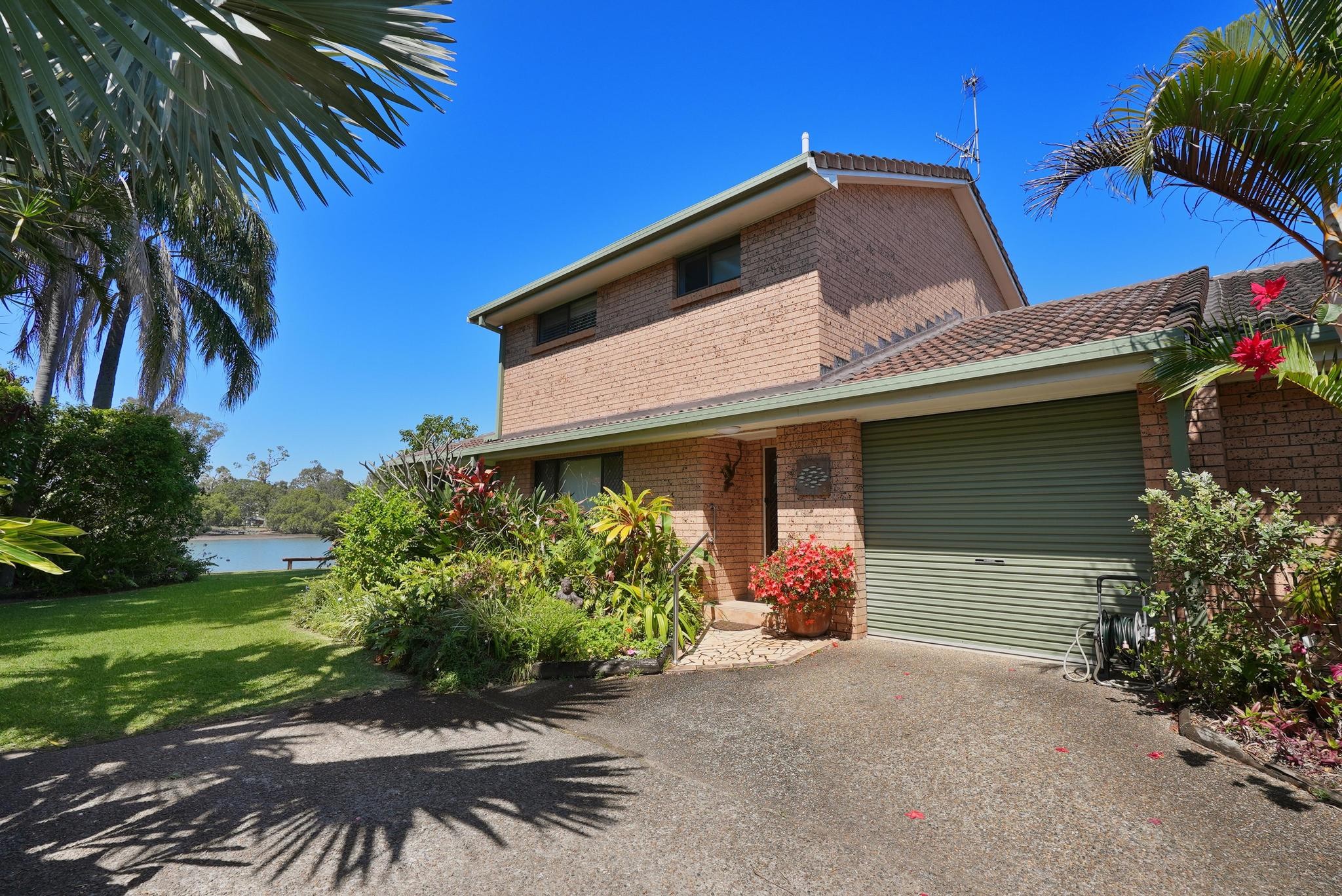 9/44 Guineas Creek Road, Currumbin Waters, QLD 4223