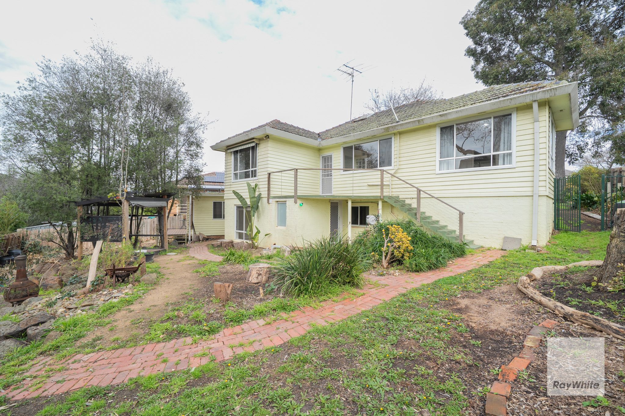 5 Amberley Court — photo 16 of 18