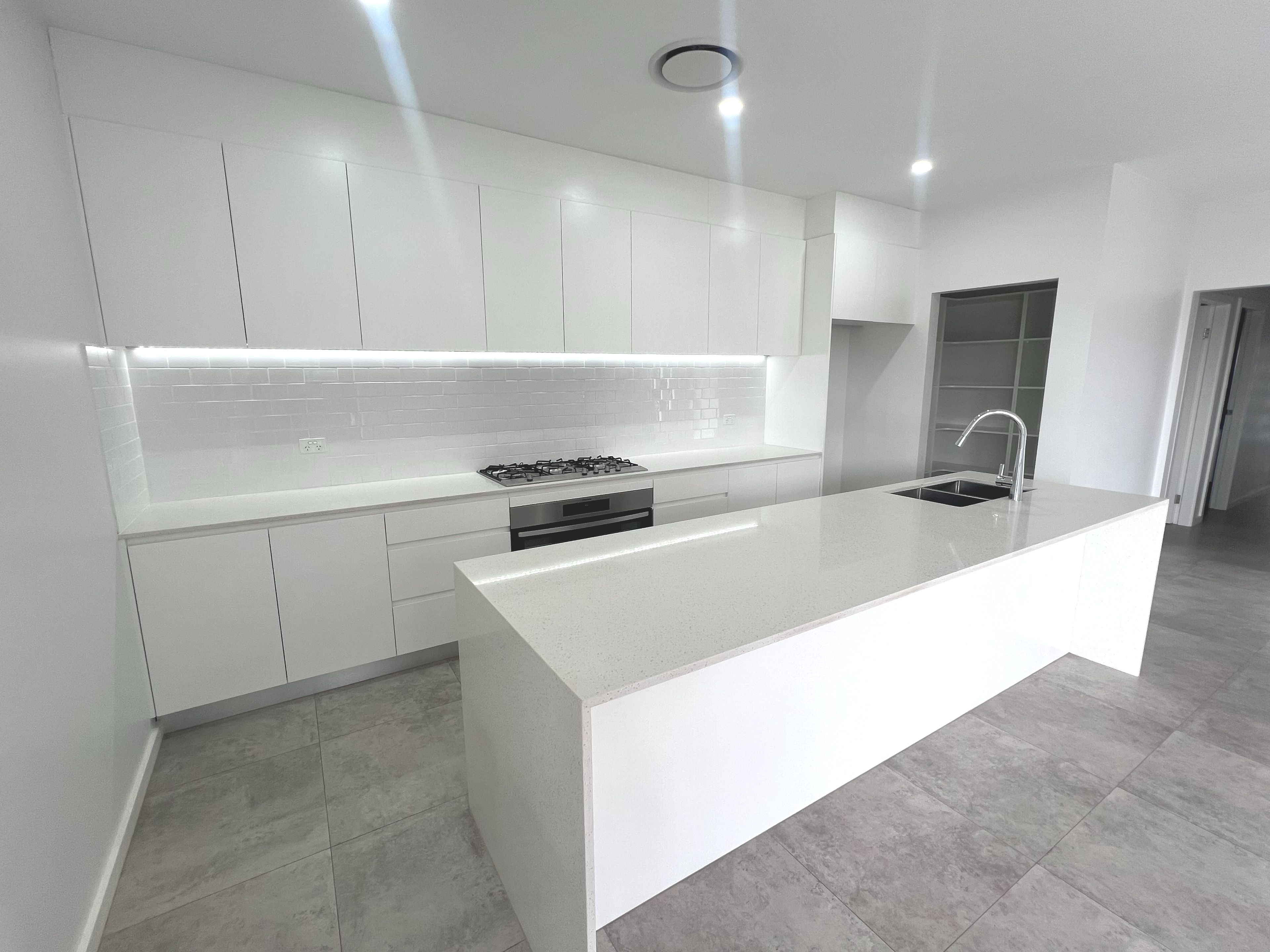 29 Highland Crescent, Thirlmere, NSW 2572