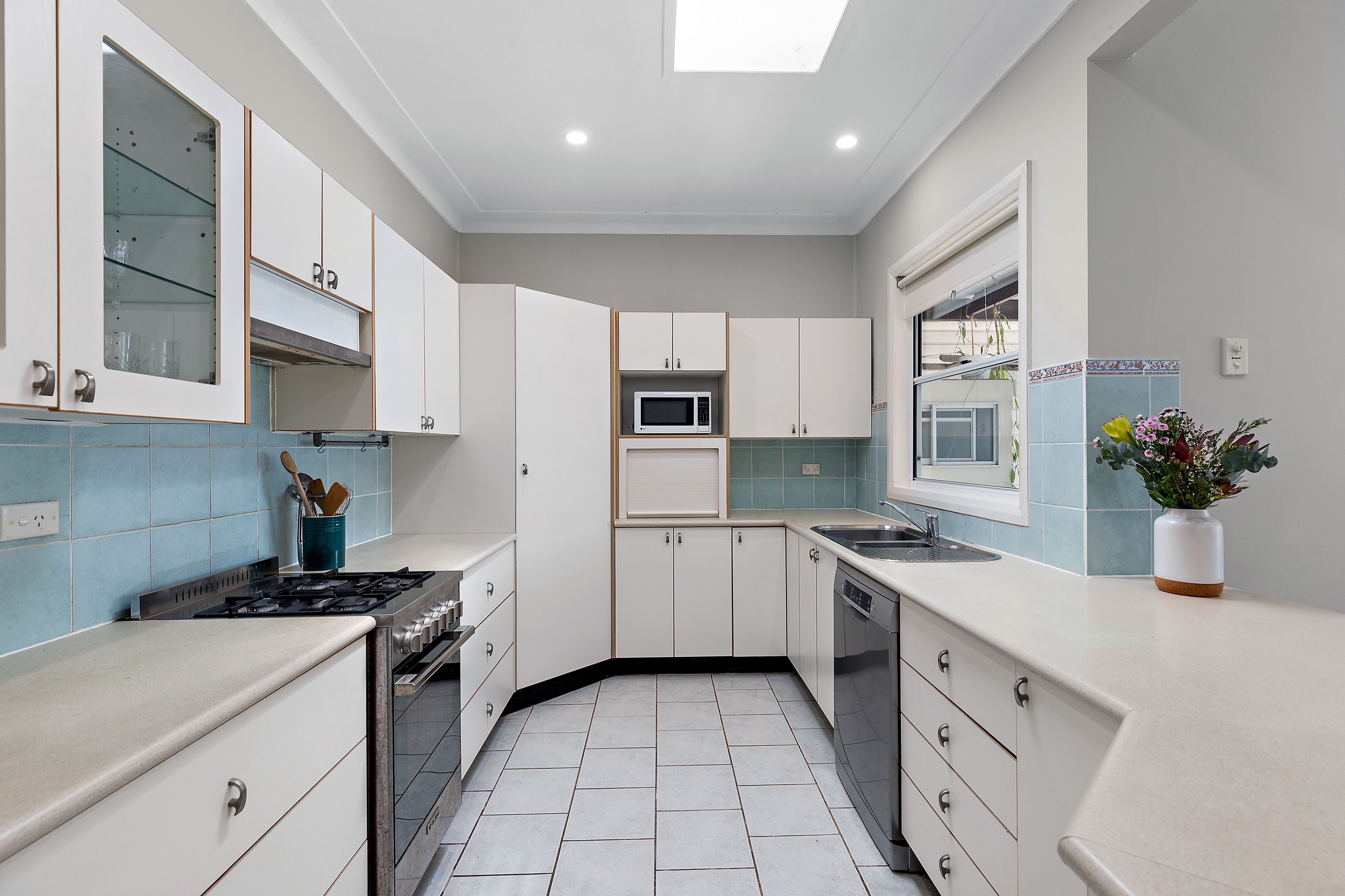 4 Elmore Street — photo 10 of 27