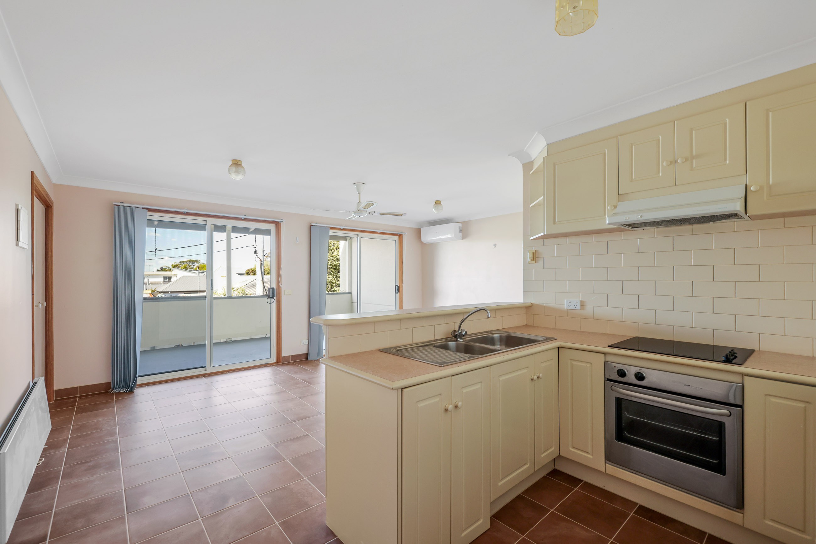 1/8-10 Forrest Avenue, Newhaven, VIC 3925