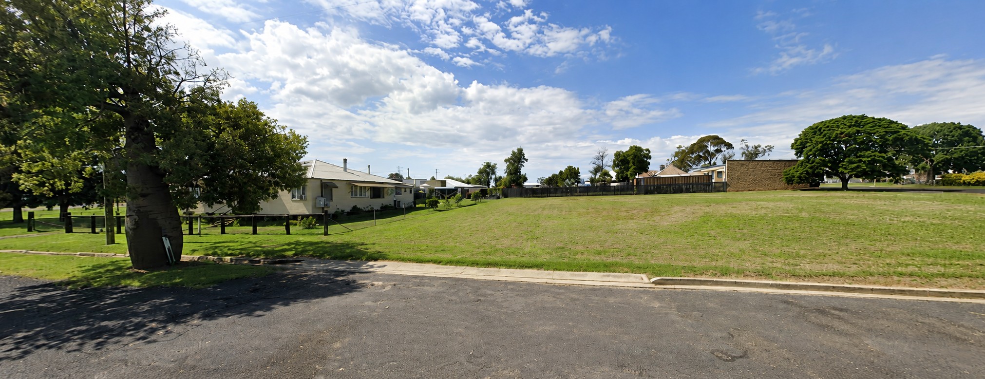 22 Lawton Street, Wandoan, QLD 4419