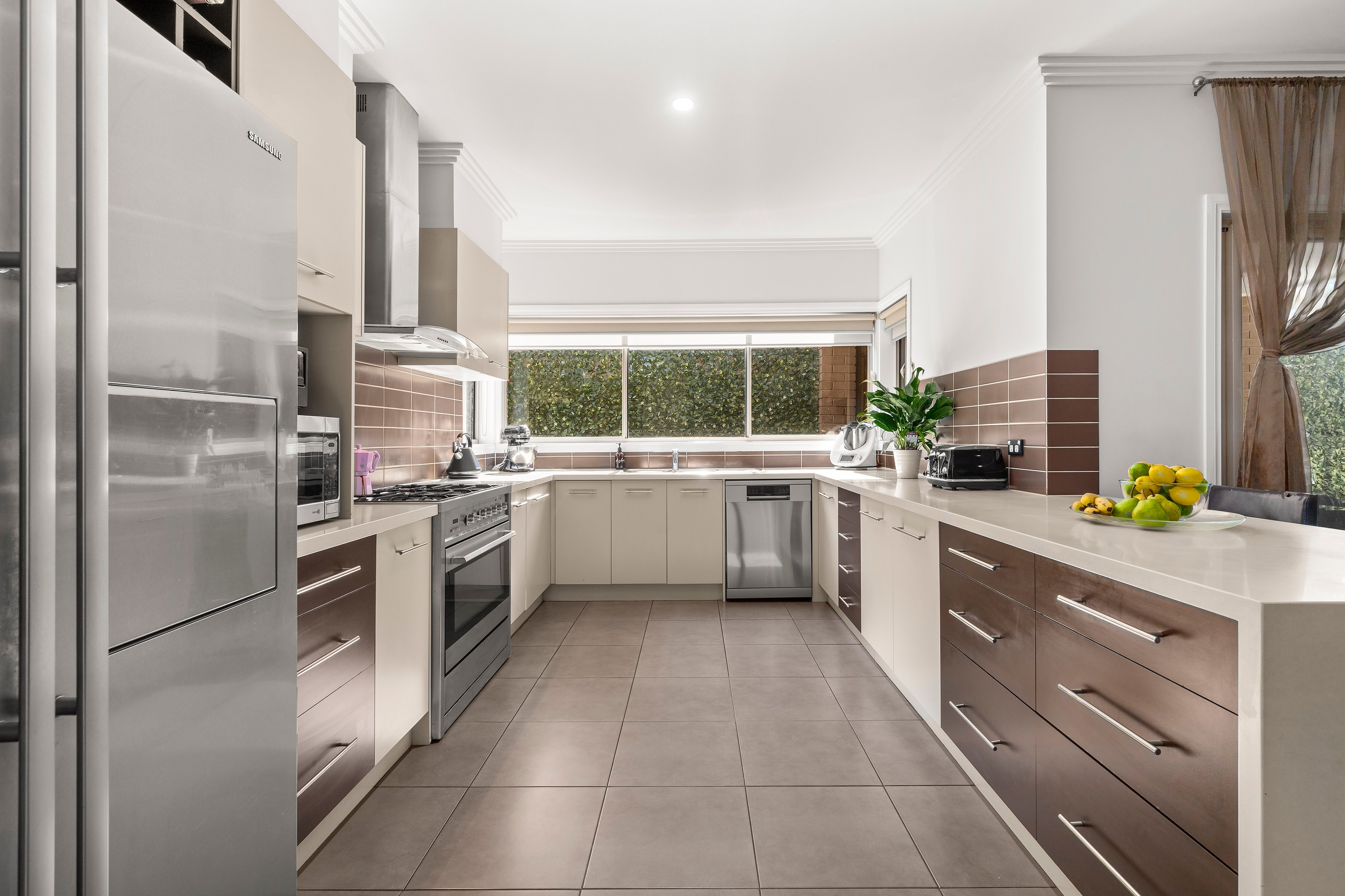 2 Kassandra Heights, Epping, VIC 3076