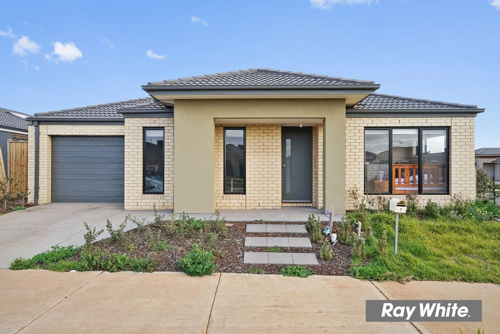1 Arkins Circuit, Tarneit, VIC 3029