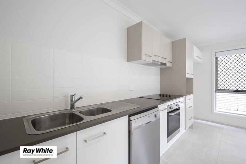 1/77 Lamington Drive, Redbank Plains, QLD 4301