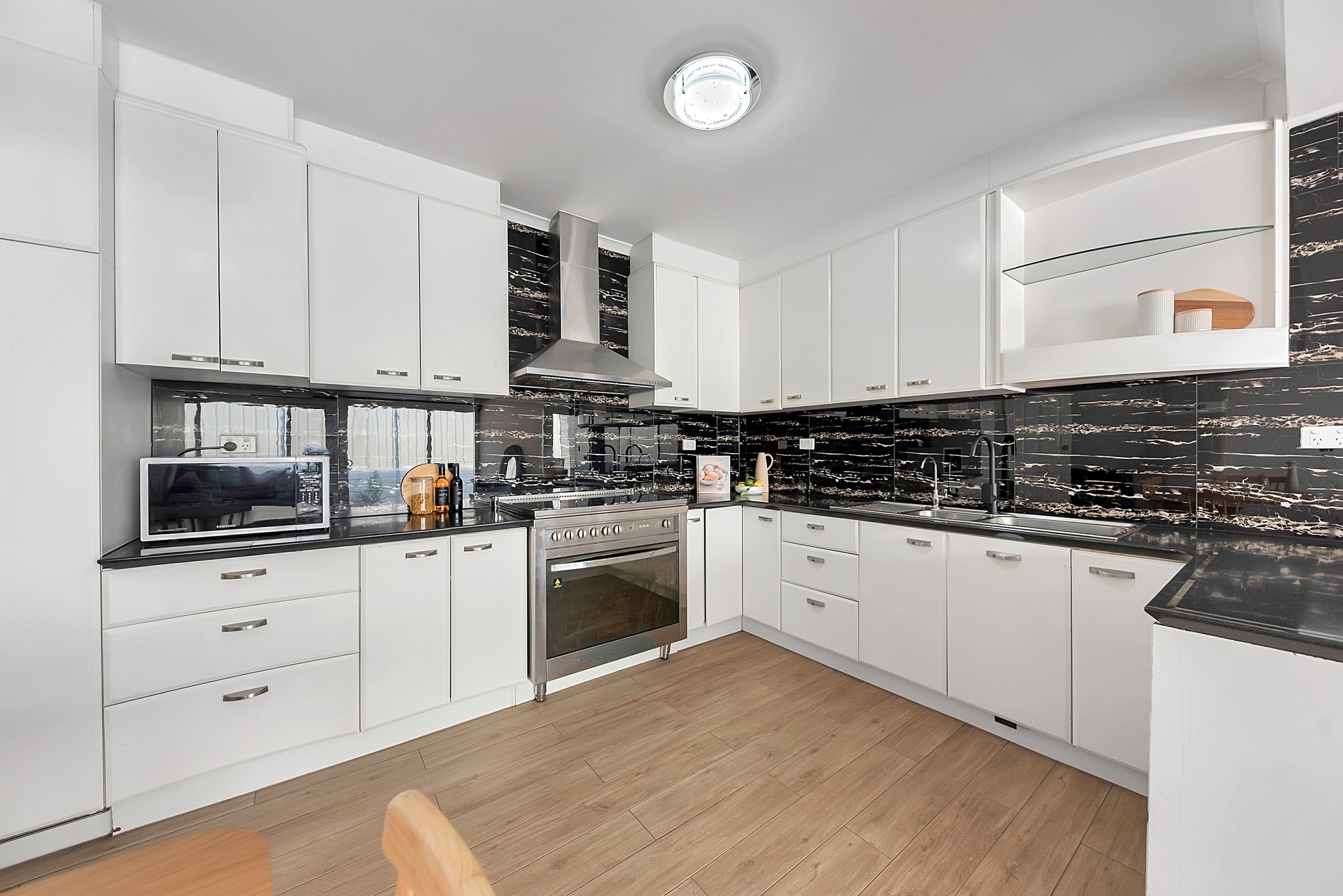 1 Frances Avenue, Para Hills, SA 5096