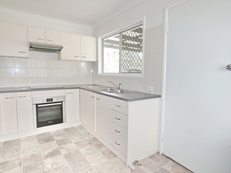 28 Winifred Street, Kingston, QLD 4114