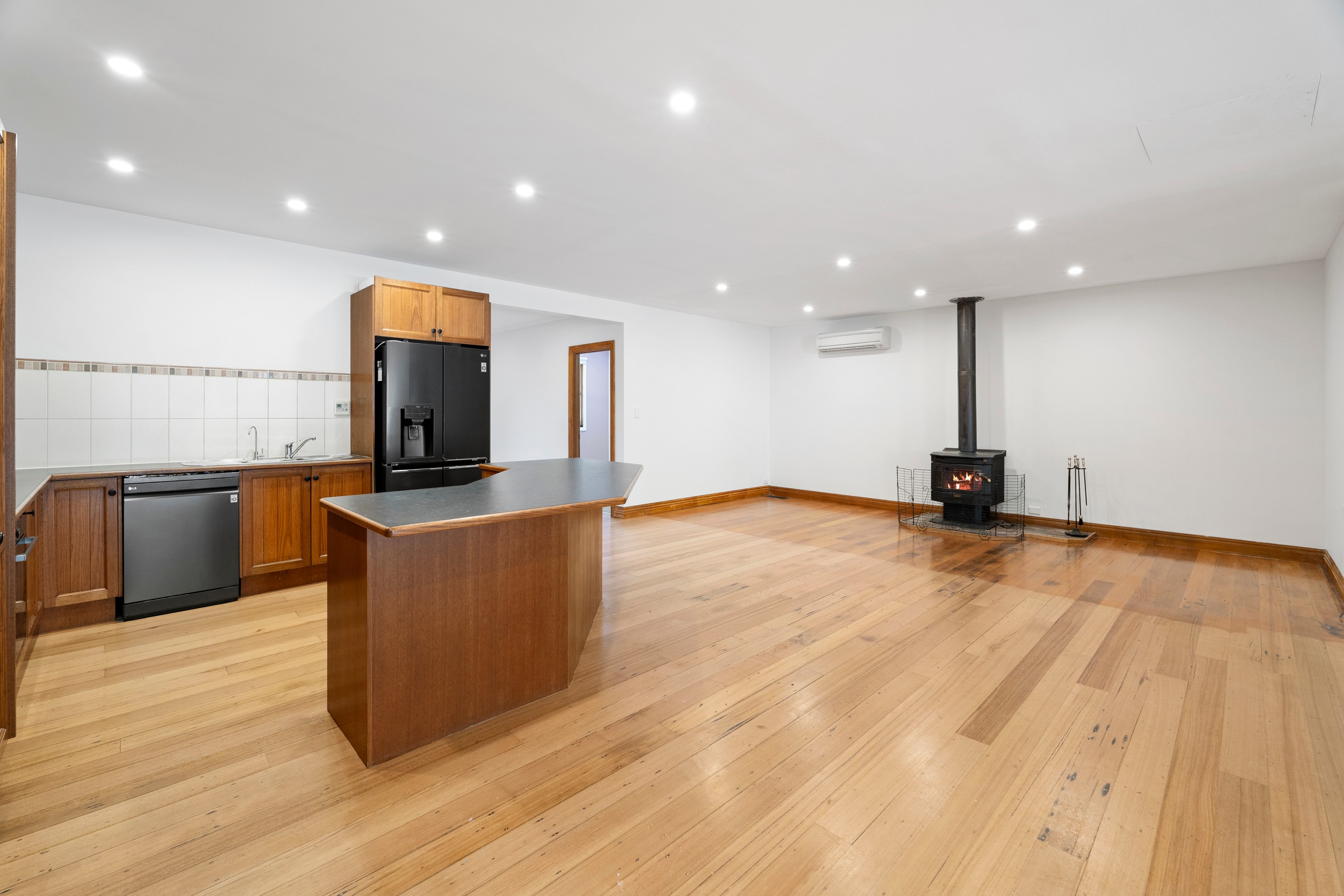 14 Fern Street, The Basin, VIC 3154