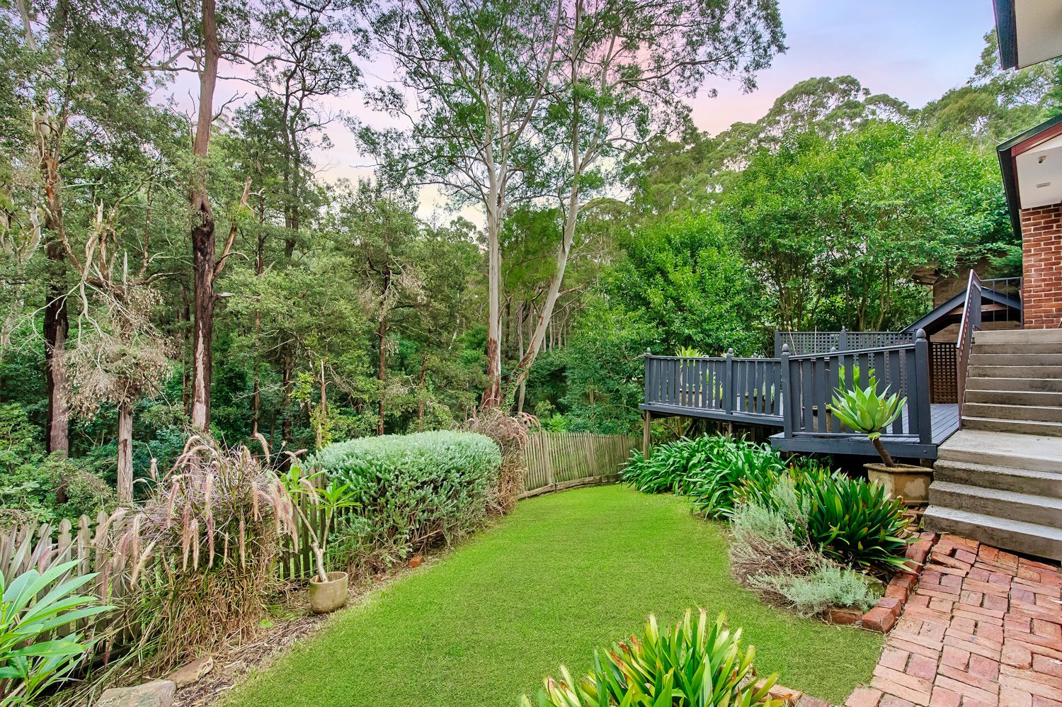 52 Bowen Close, Cherrybrook, NSW 2126, photo 3