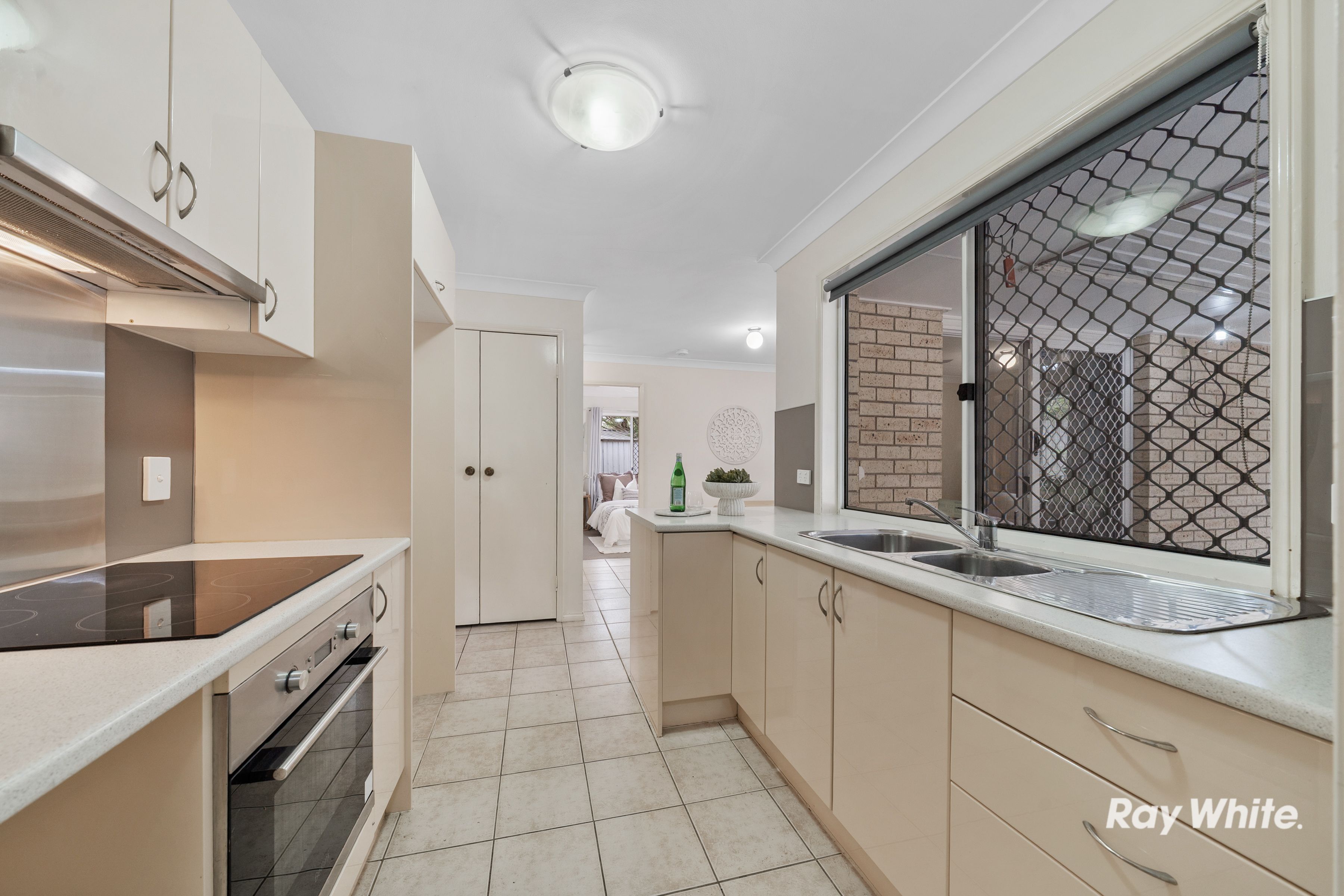 7 Hayward Court — photo 5 of 20