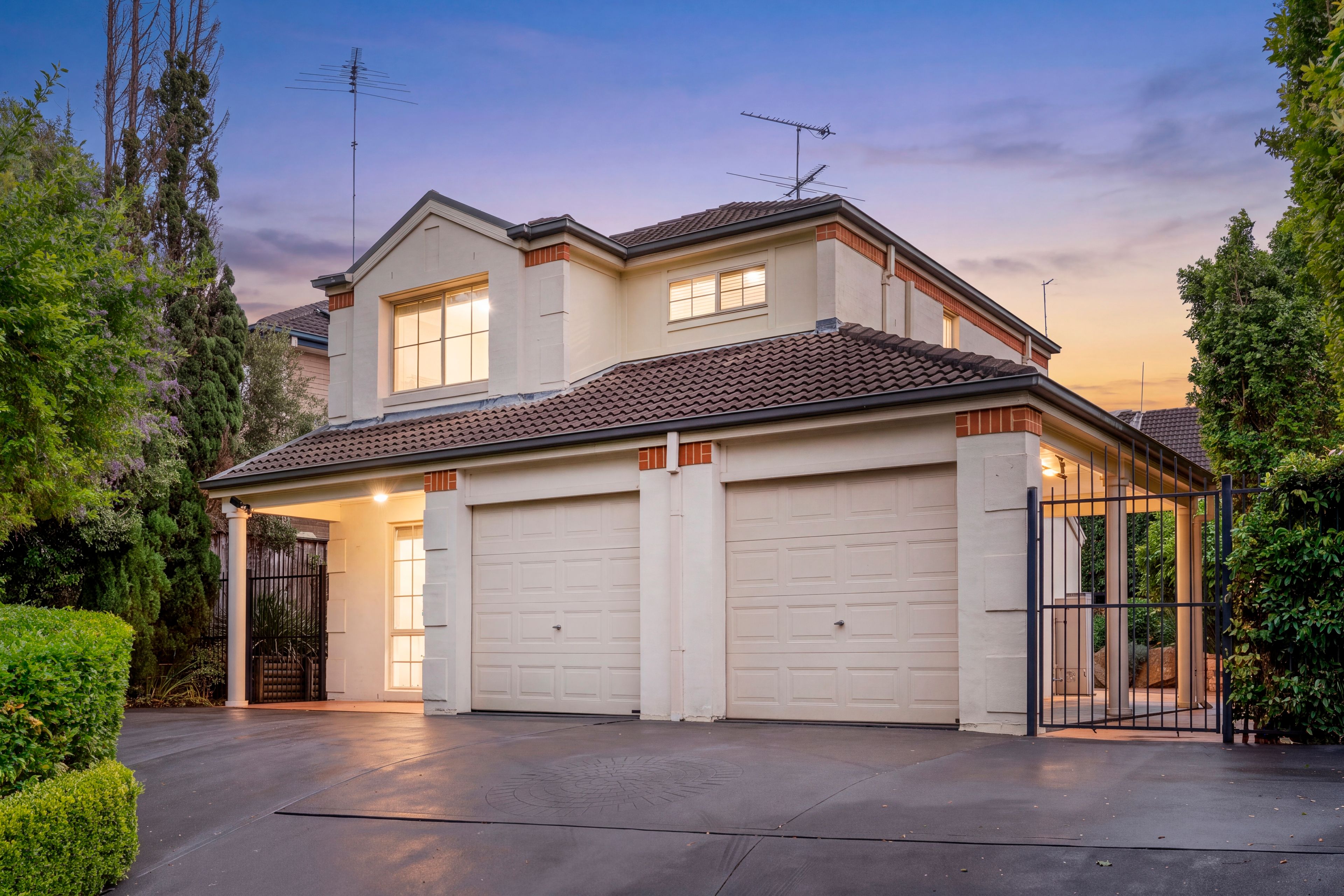 7 Tom Scanlon Close, Kellyville, NSW 2155 - House for Sale - Ray White ...