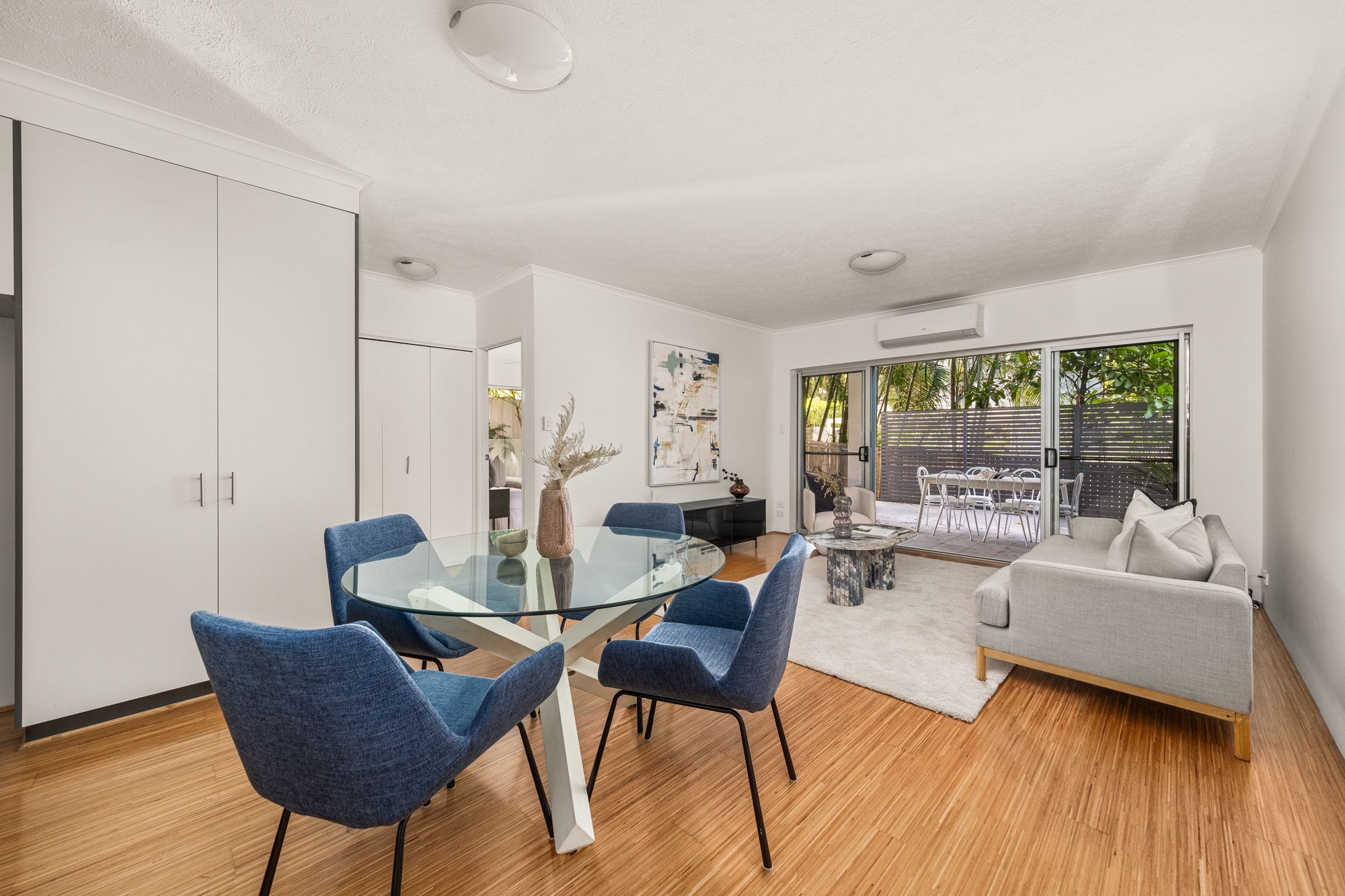 Photo inspiration: Visual Reference: 15 46 Terrace Street New Farm Qld 4005 Sold Apartment